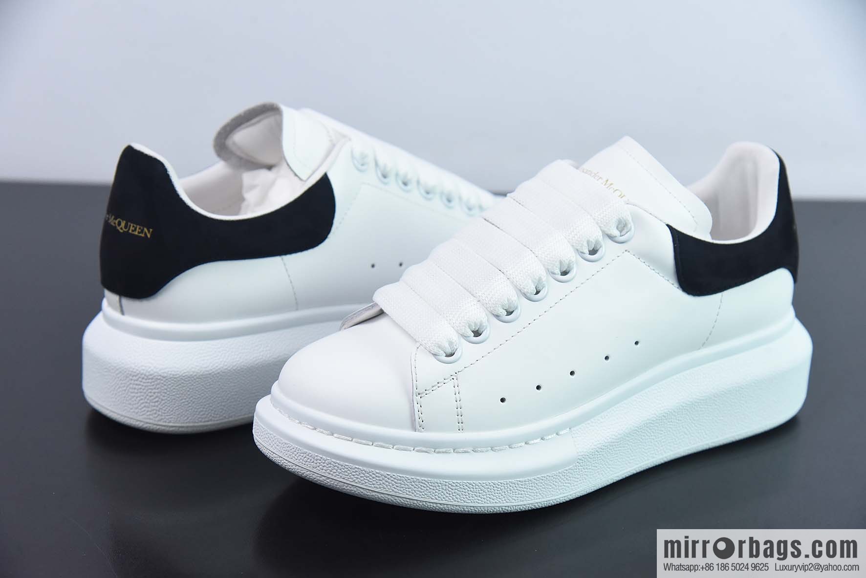 Alexander McQueen/Alexander McQueen, white shoes with thick soles