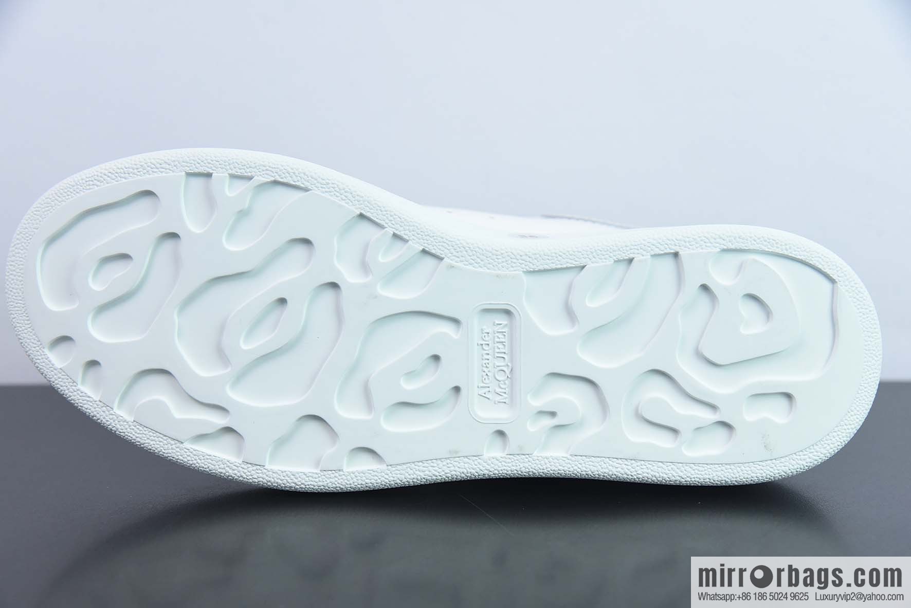 Alexander McQueen/Alexander McQueen, white shoes with thick soles