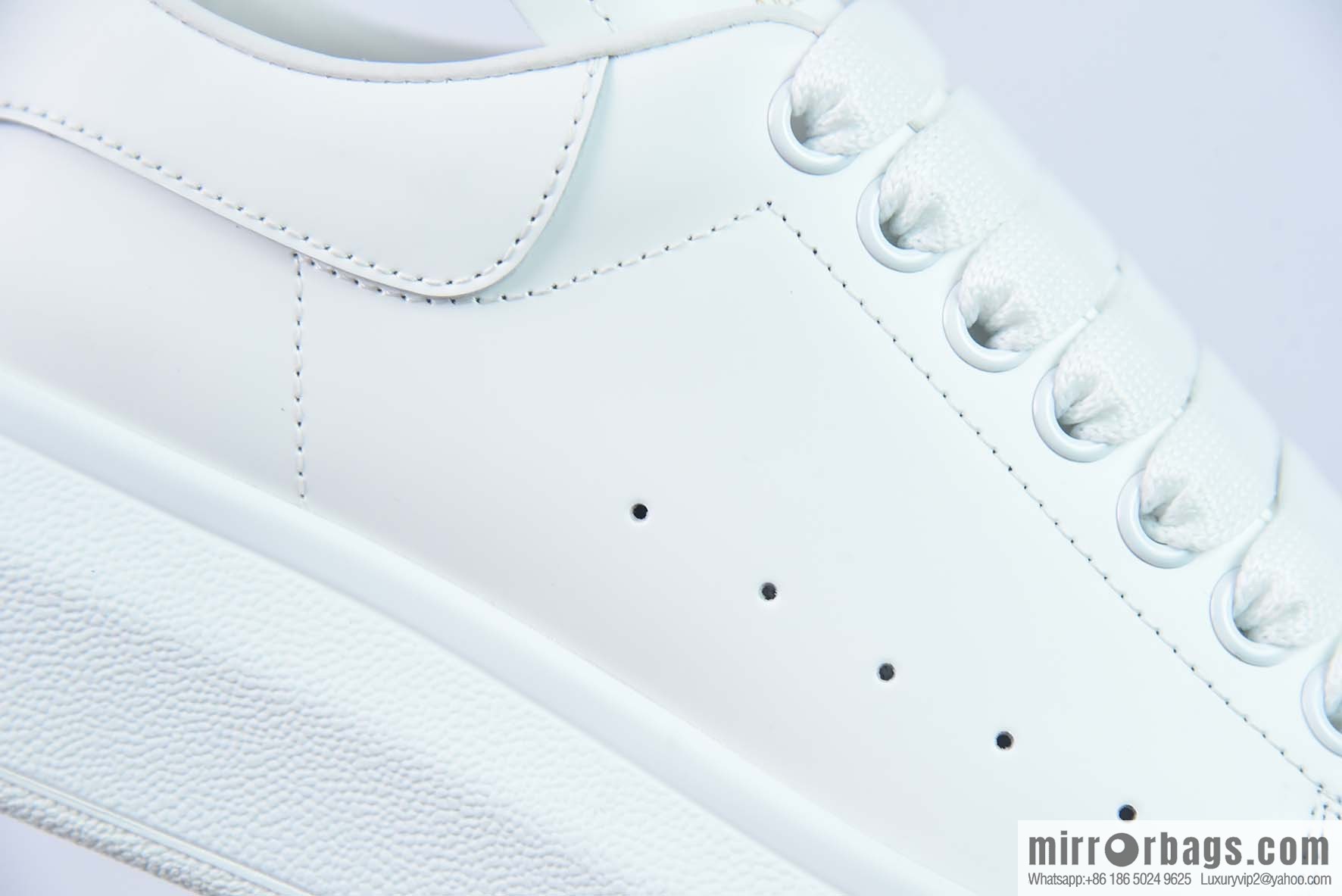 Alexander McQueen/Alexander McQueen, white shoes with thick soles