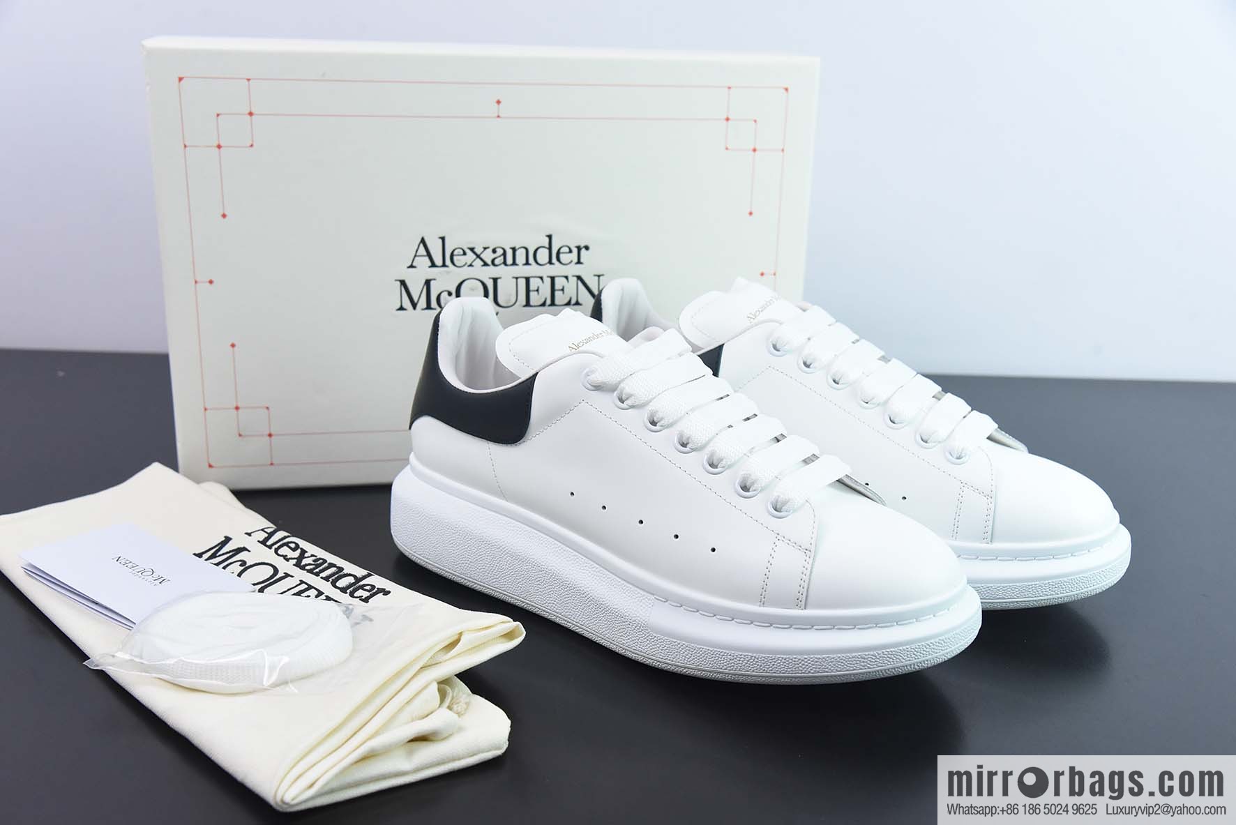 Alexander McQueen/Alexander McQueen, white shoes with thick soles
