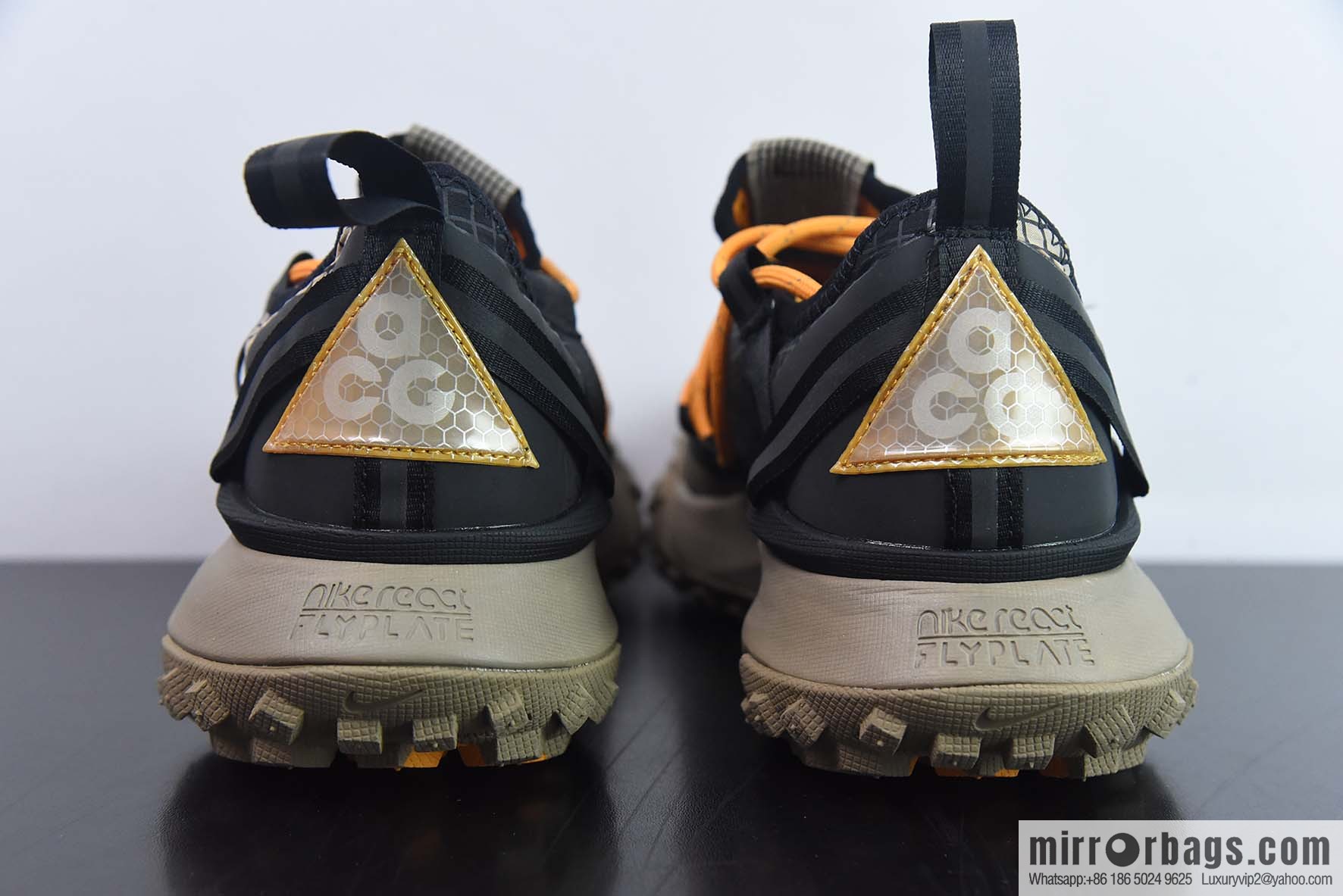 Nike ACG Mountain Flying Low GORE-TEX Outdoor Mountaineering sneakers/deserts, item number: CT2904-200