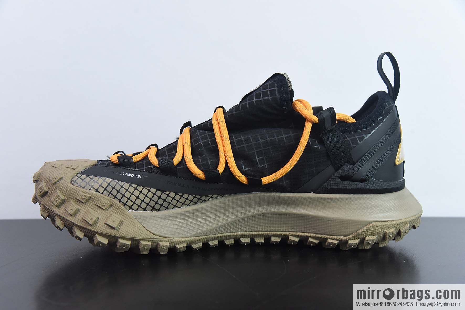 Nike ACG Mountain Flying Low GORE-TEX Outdoor Mountaineering sneakers/deserts, item number: CT2904-200