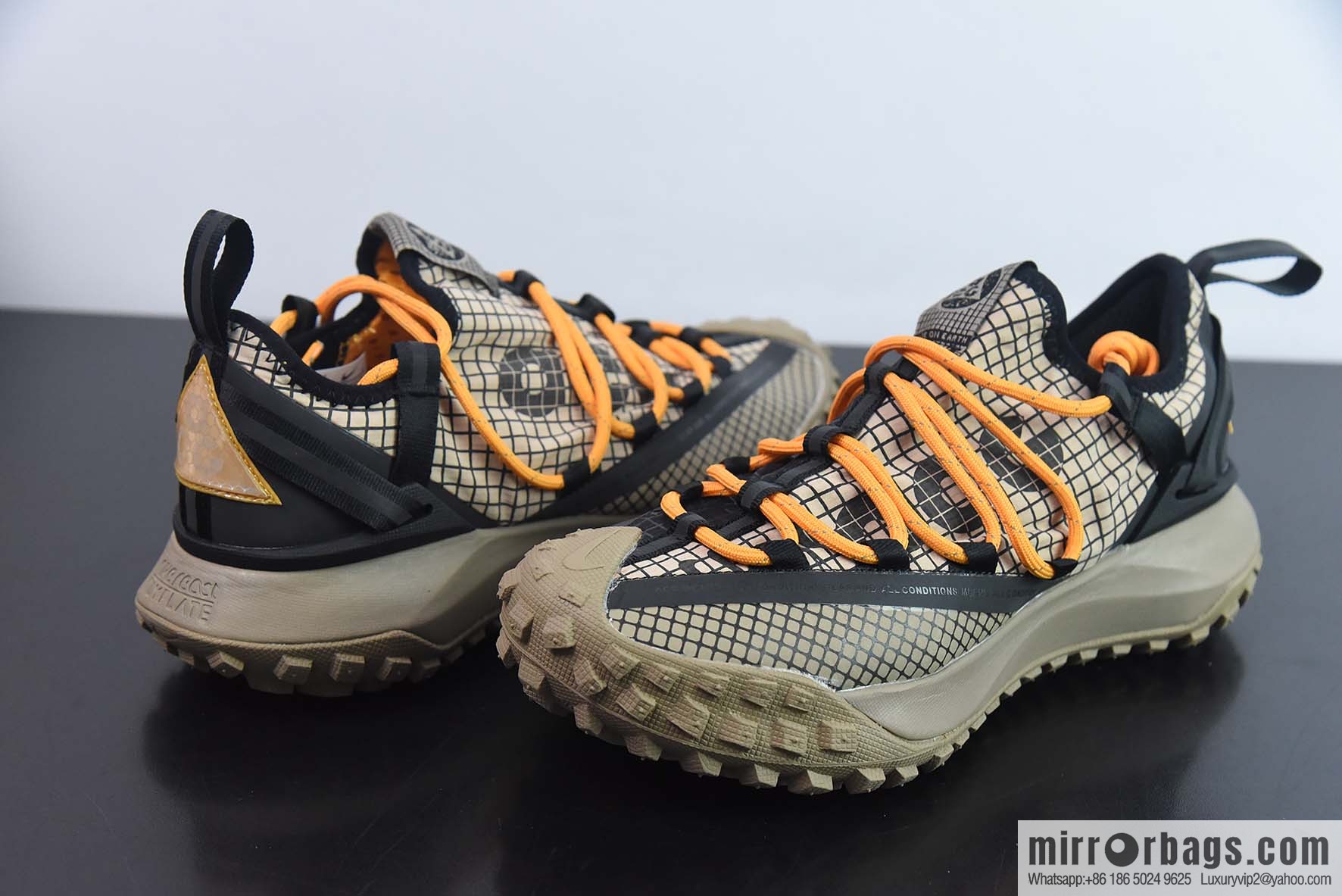 Nike ACG Mountain Flying Low GORE-TEX Outdoor Mountaineering sneakers/deserts, item number: CT2904-200