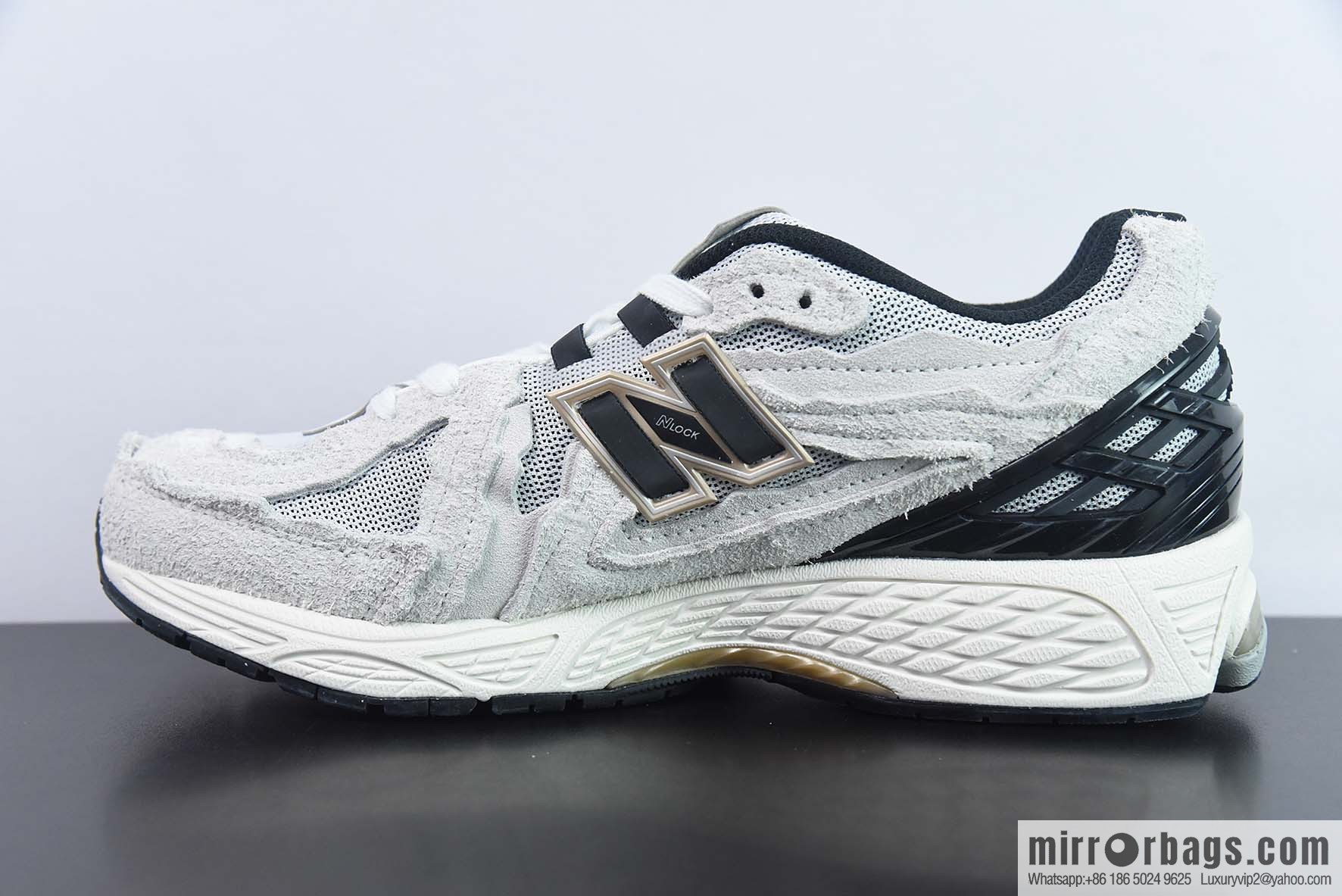 New Balance New Balance 1906 Vintage running shoes, white and black, item number: M1906DC