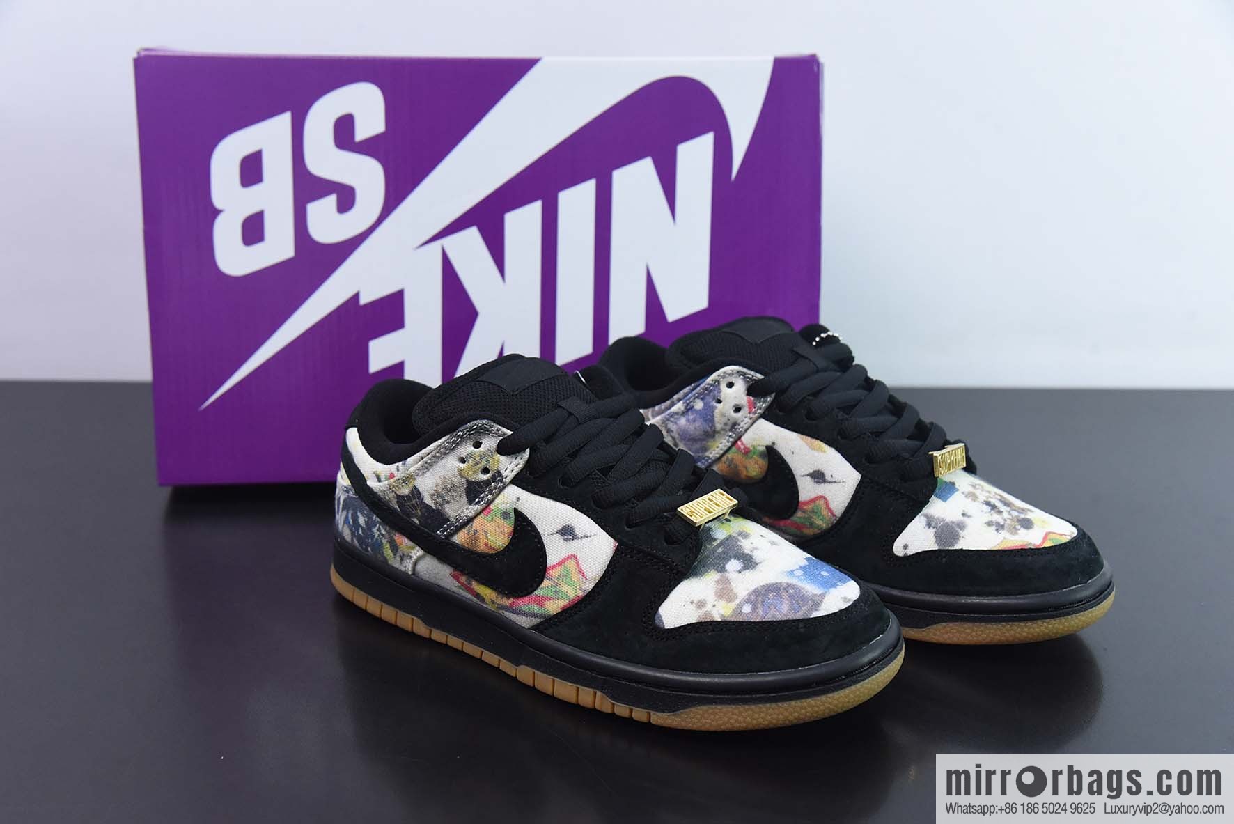 Supreme x NK SB Dunk Low joint black graffiti, item number FD8778-001
