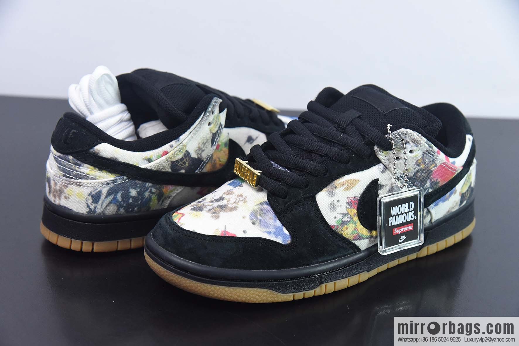 Supreme x NK SB Dunk Low joint black graffiti, item number FD8778-001