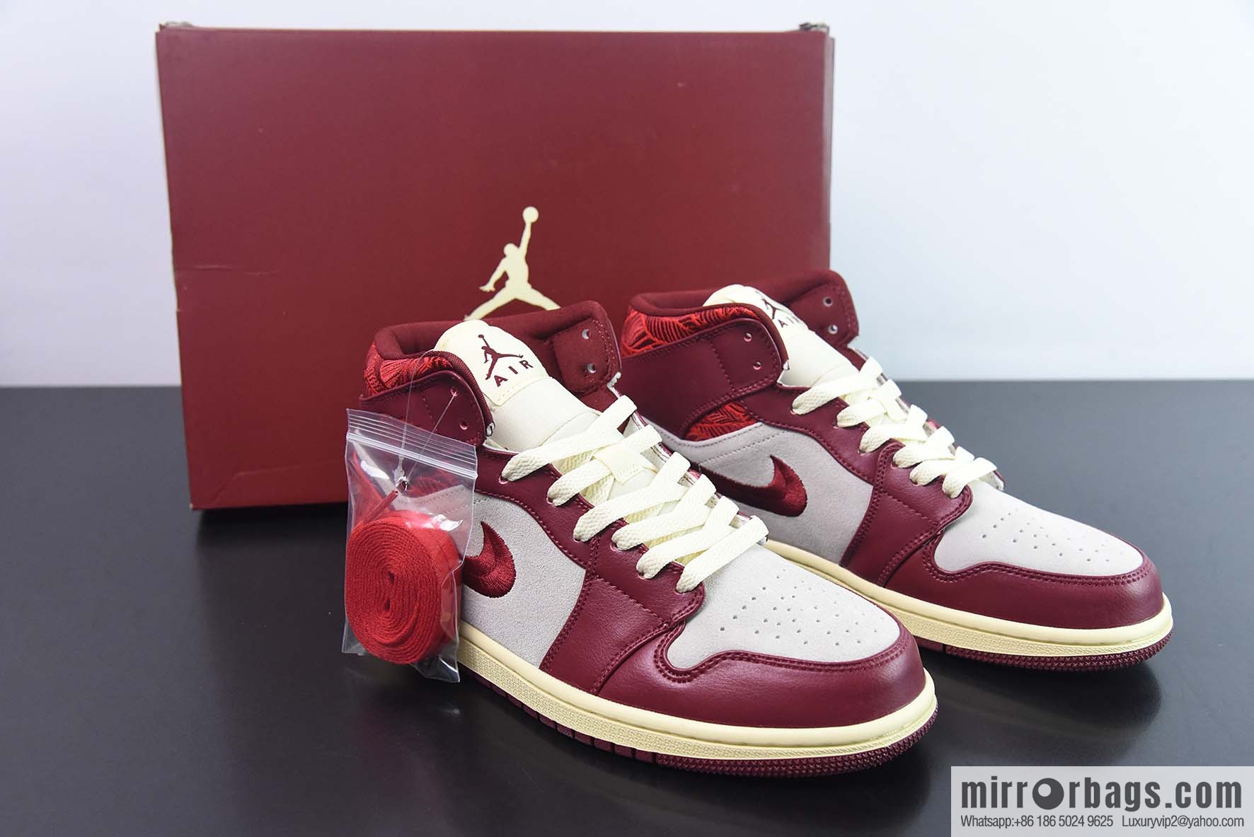 Air Jordan AJ1 Mid help embroidery red floral item number: DZ2820-601