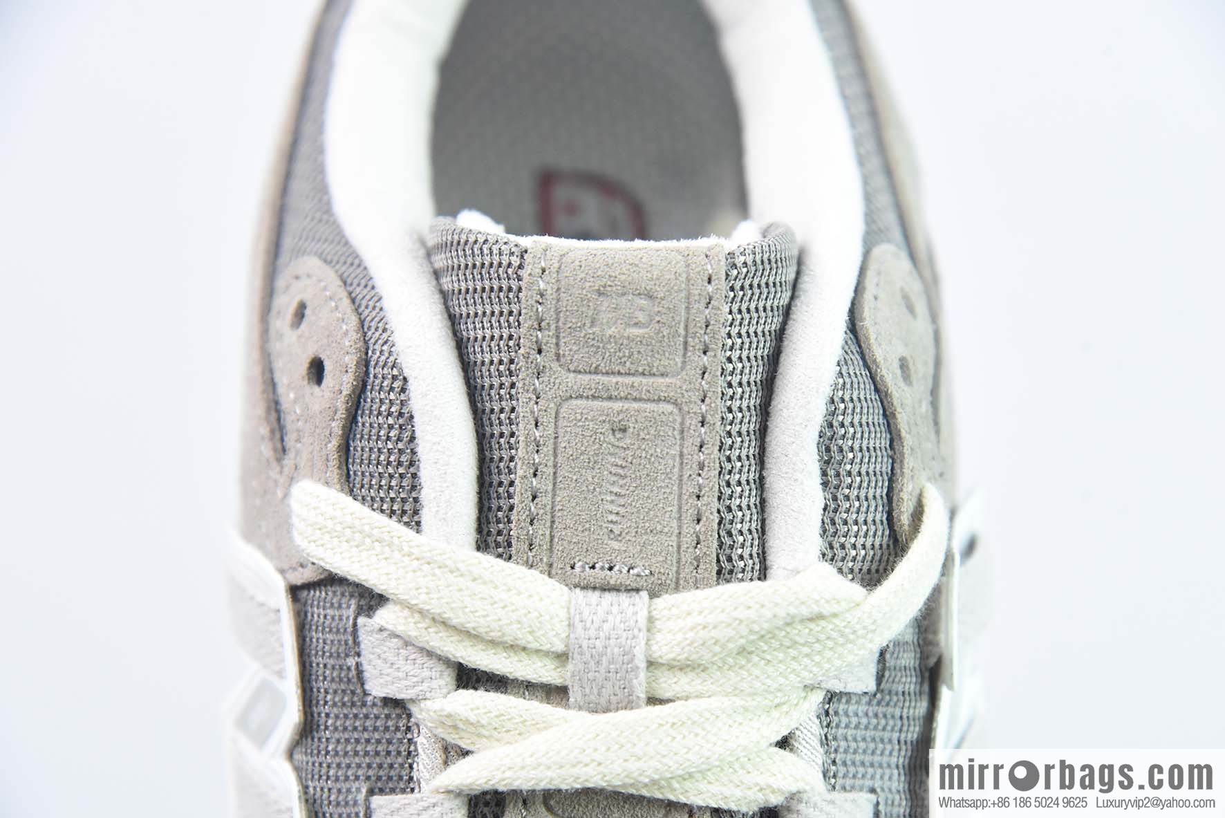 New Balance M1906RL Vintage running shoes/light brown gray