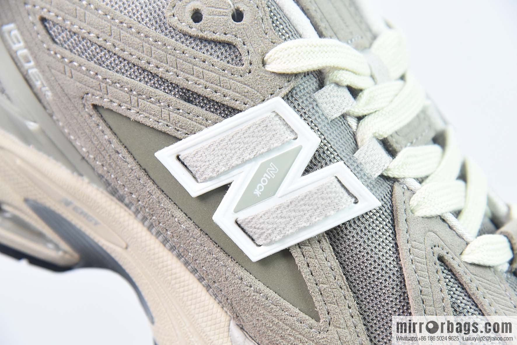 New Balance M1906RL Vintage running shoes/light brown gray
