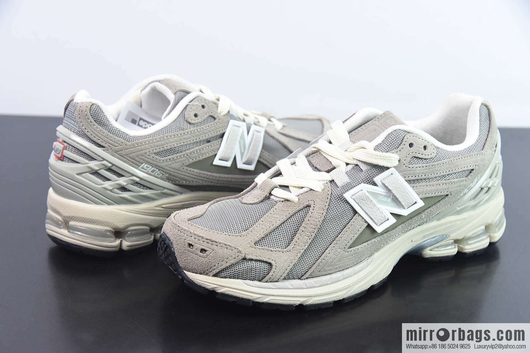 New Balance M1906RL Vintage running shoes/light brown gray