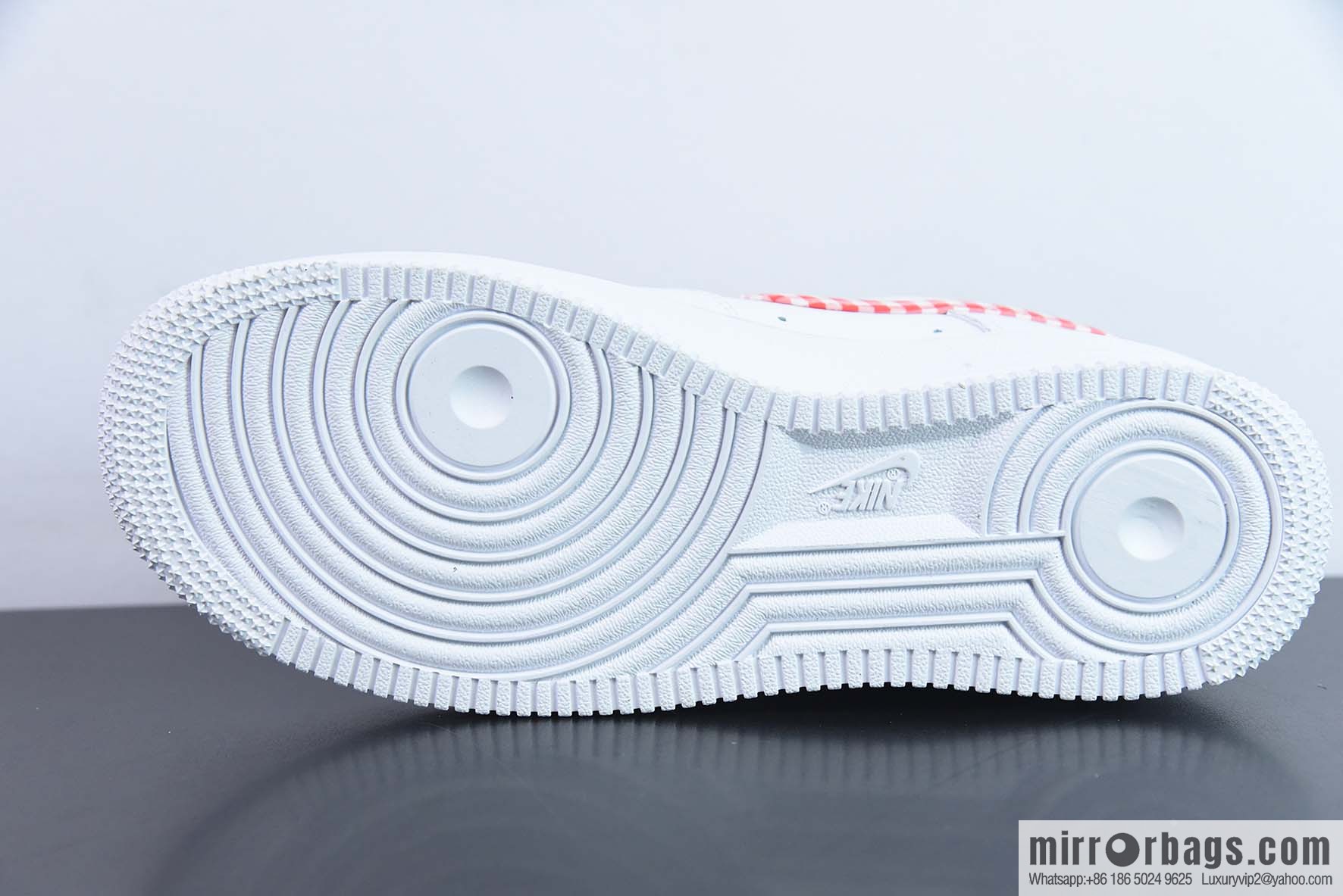 NK Air Force 1 '07 Low plaid cloth, Air Force One low-top casual board shoes, item number: DZ2784-101