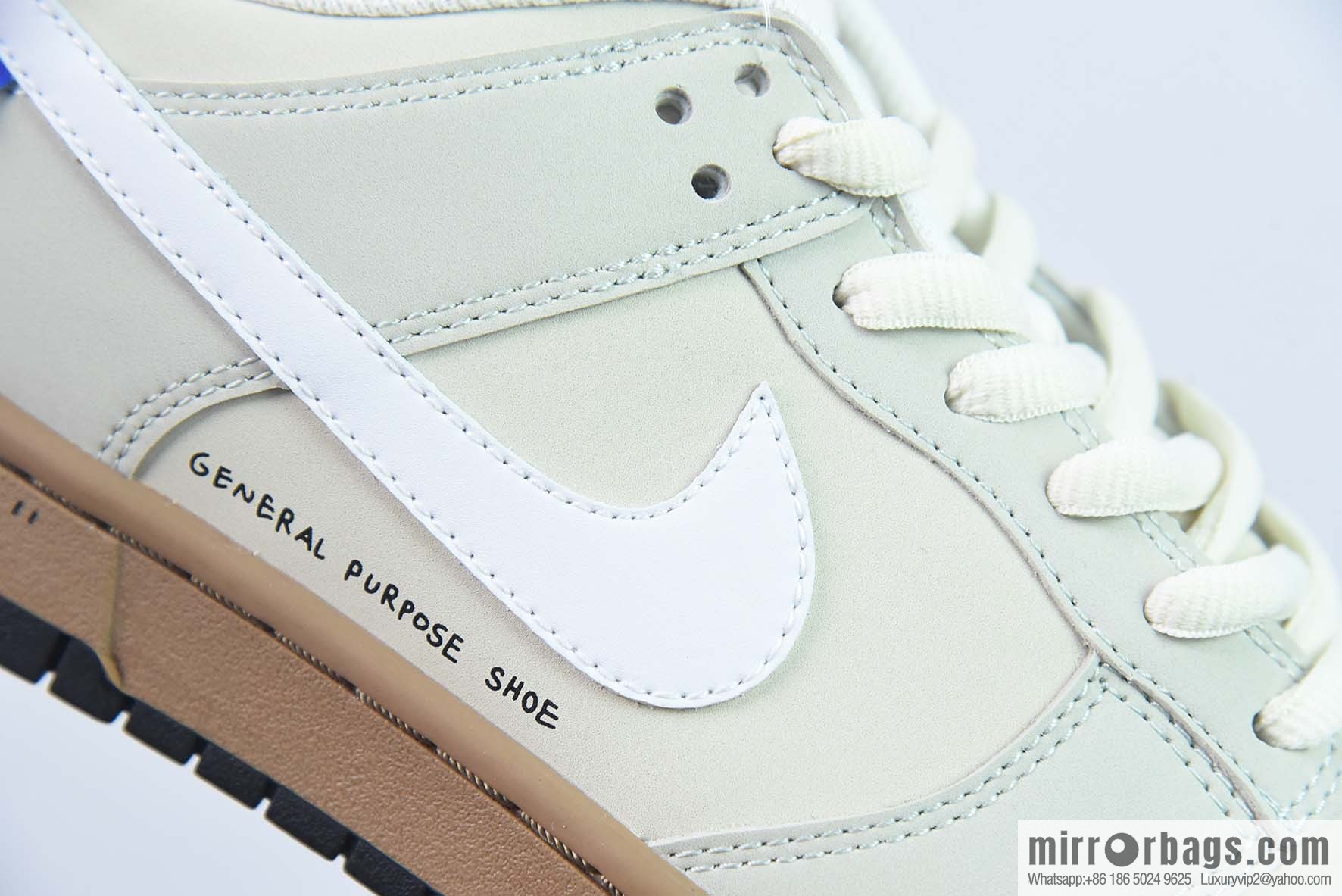 NIKE SB Dunk Low sports and leisure low-top board shoes, Oyo Keyang, suede, beige, item number: DD5896-020