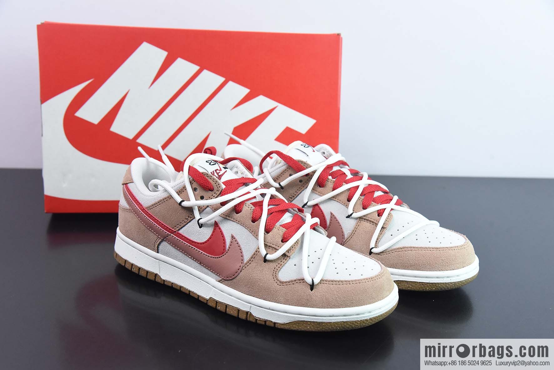 Dunk se white, brown and red SB low-top board shoes, straps, item number: D09457-130