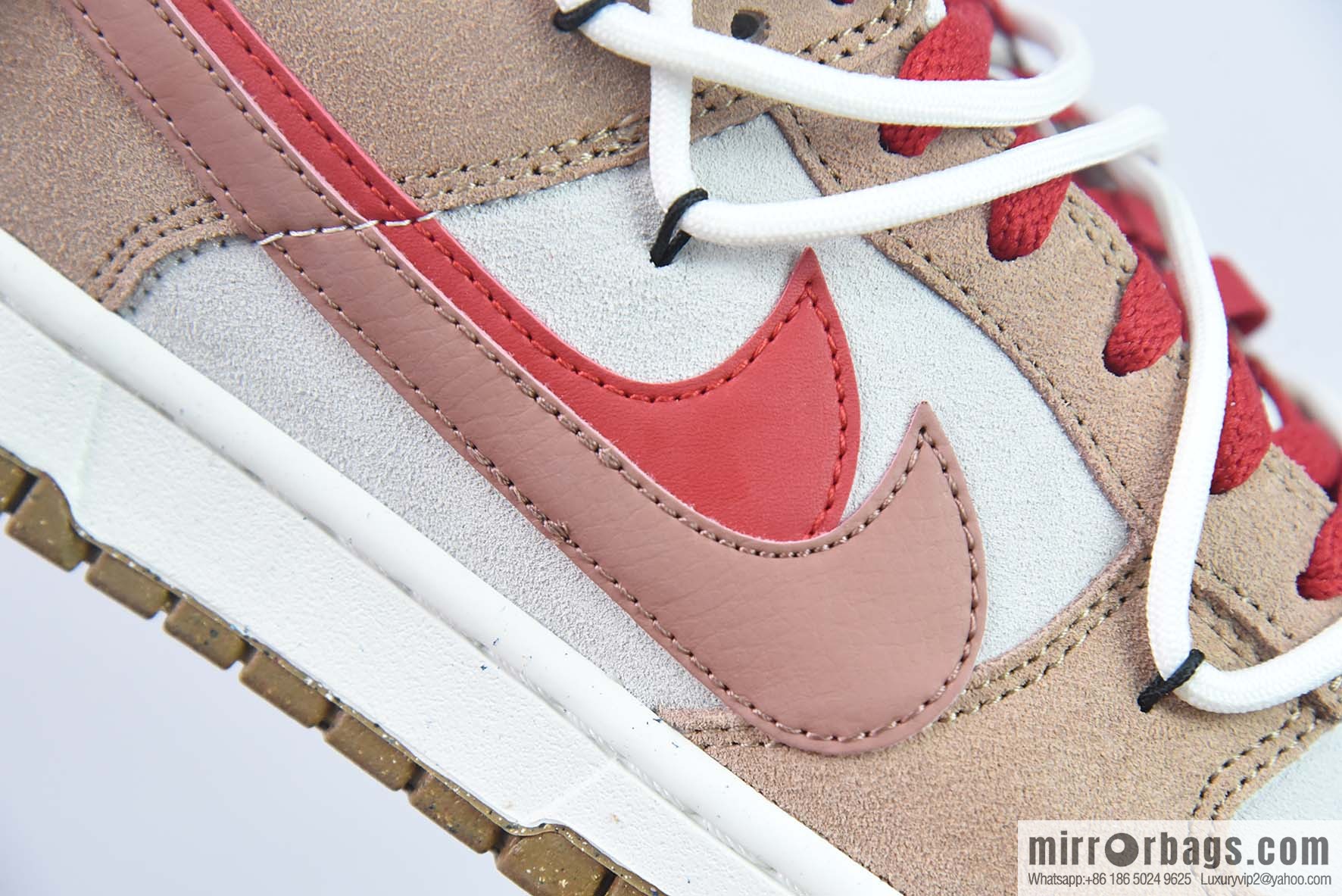 Dunk se white, brown and red SB low-top board shoes, straps, item number: D09457-130