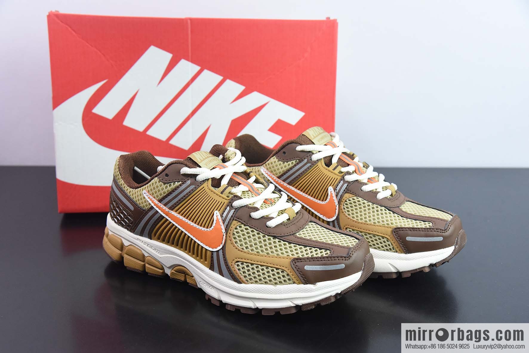 NK Zoom Vomero 5 Classic Vintage sneakers Part Number: FB9149 700