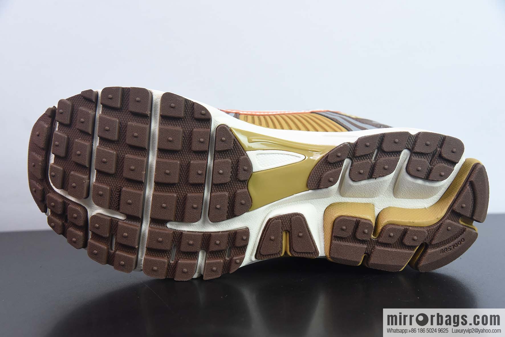 NK Zoom Vomero 5 Classic Vintage sneakers Part Number: FB9149 700