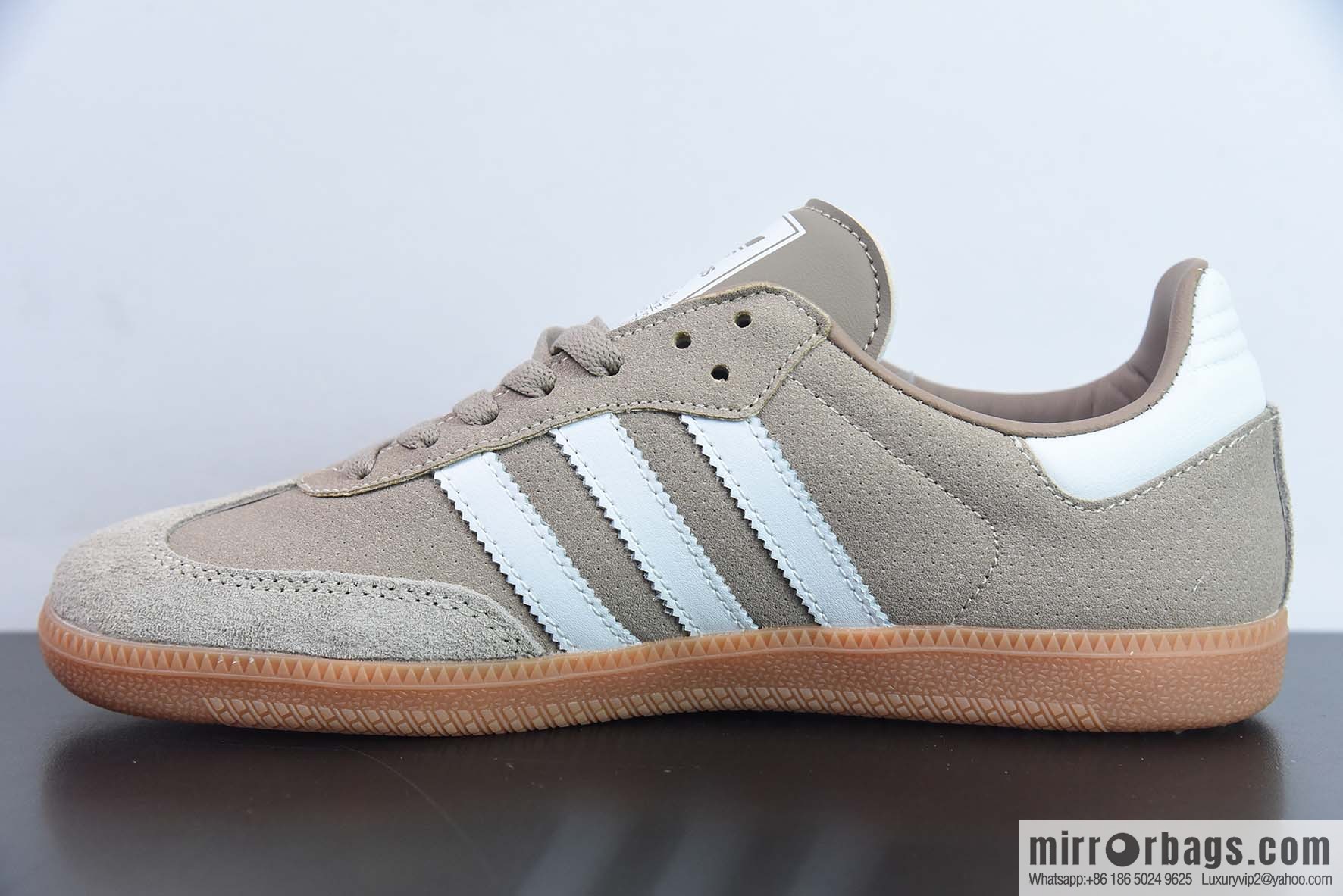 Adi AD Originals Gazelle Indoor Clover Vintage Casual non-slip durable low-top board shoes, item number: HP7930