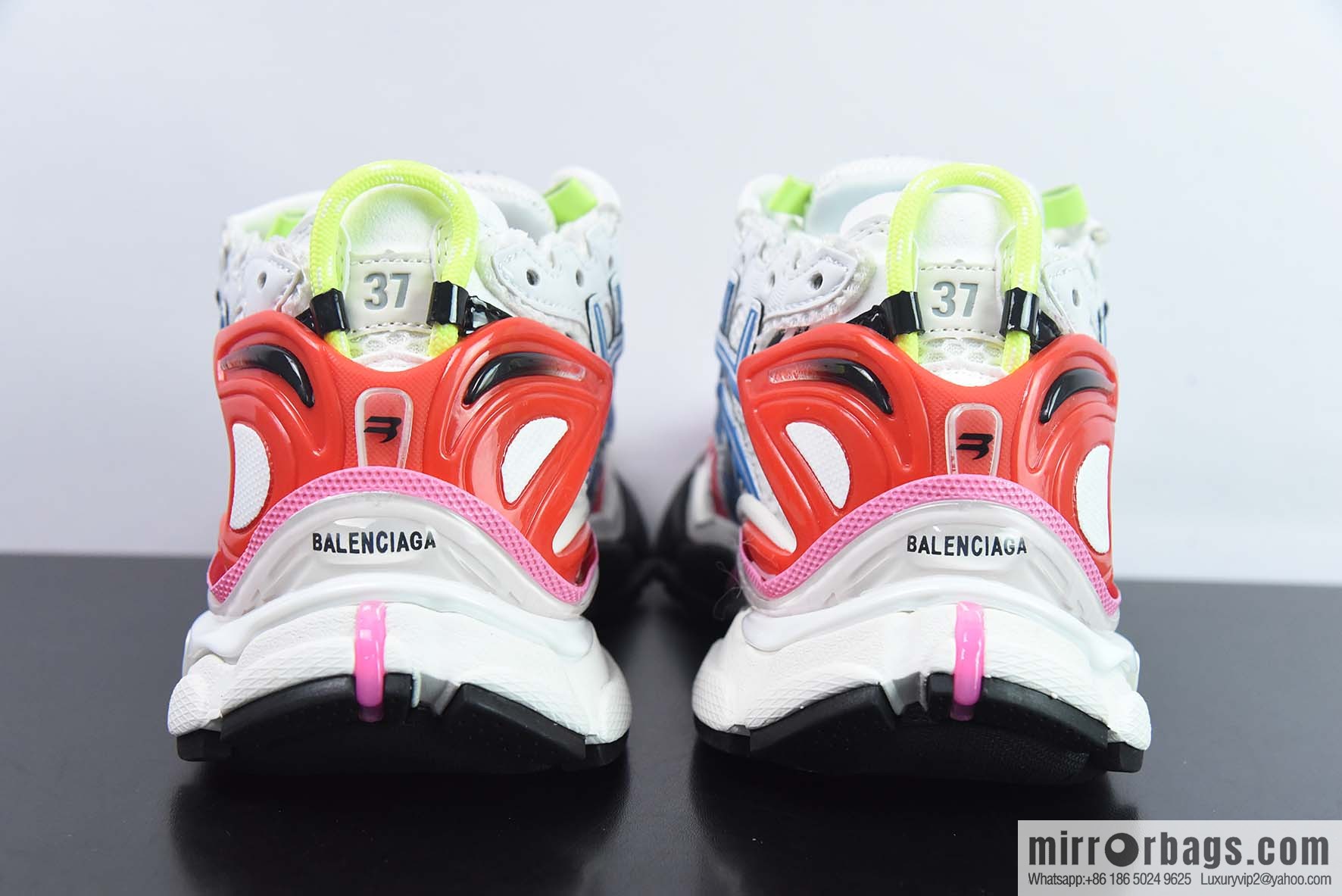 Balenciaga Seventh Generation 7.0 BALENCIAGA Runner Sneaker Jogging Series Low Top Vintage Wild Running Trend sneakers Daddy Shoes