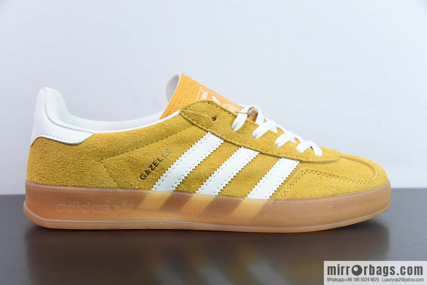 Adidas Originals Gazelle Indoor gazelle series classic board shoes, samba GAZELLE item number: HQ8716