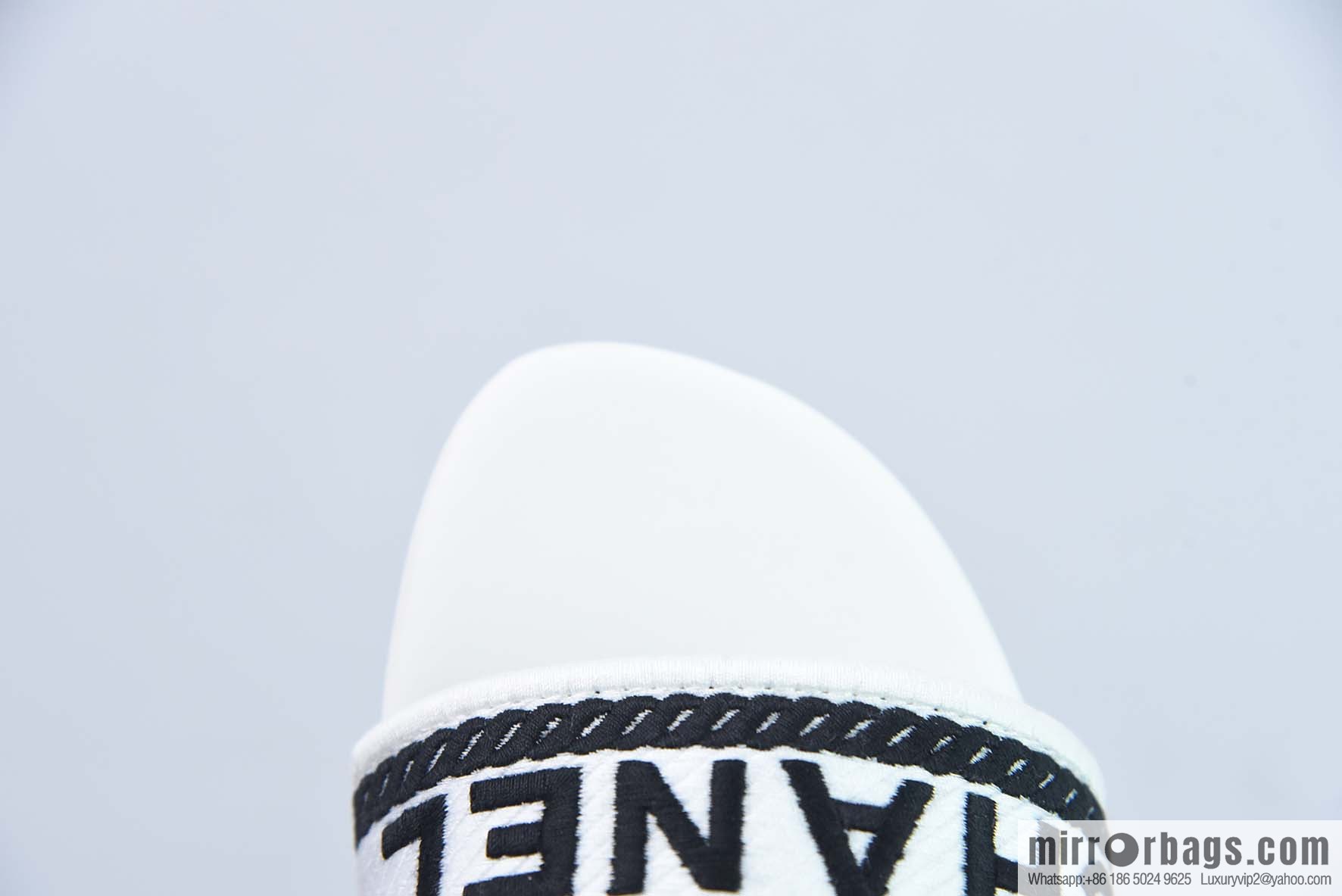 Chanel Chanel 2023 new embroidery slippers