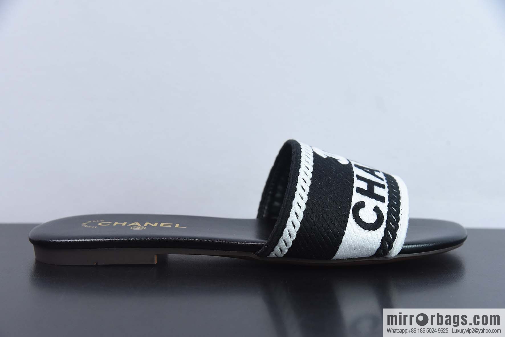 Chanel Chanel 2023 new embroidery slippers