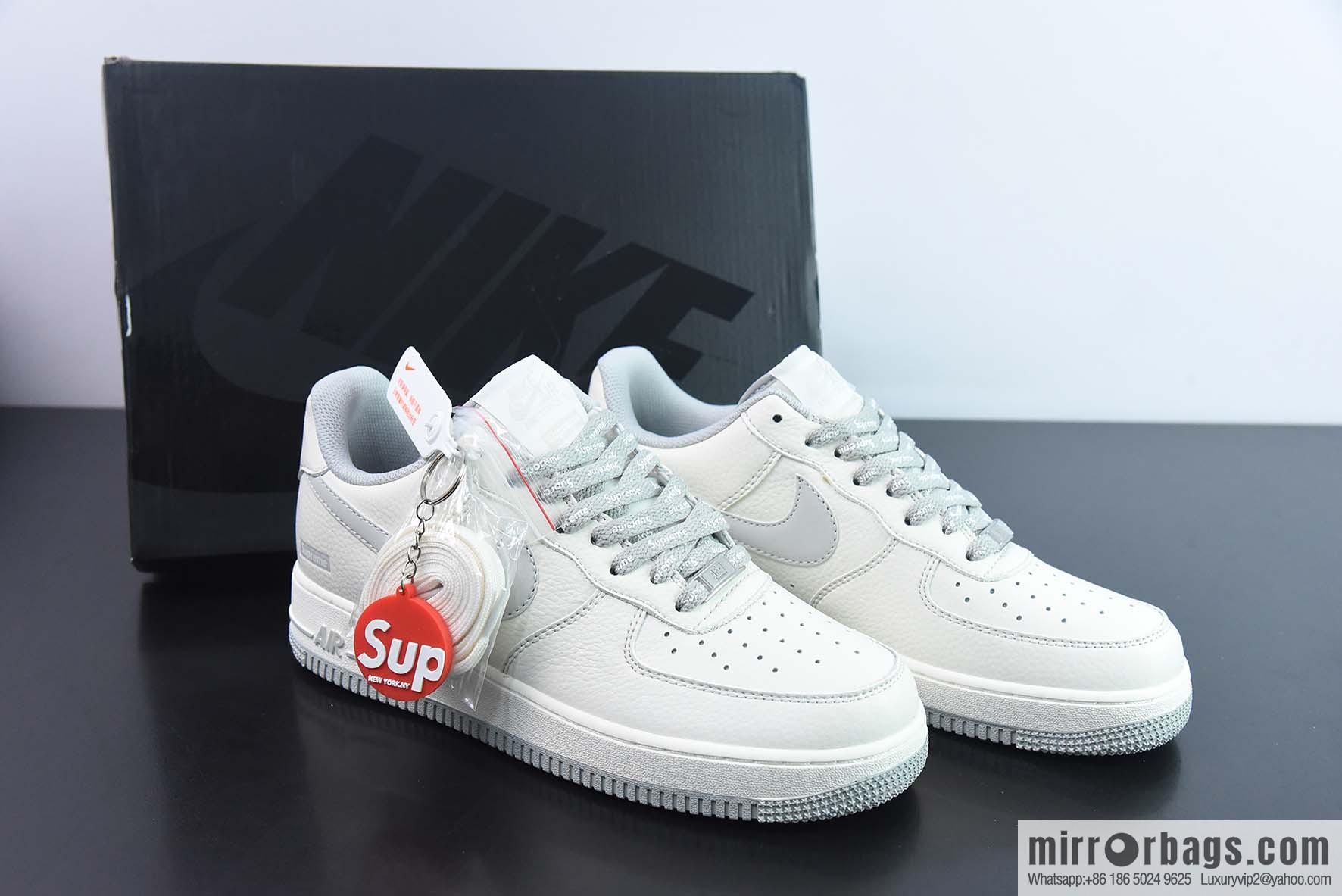 Nike Air Force 1 Low supreme, Air Force One low-top sneakers, item number: SU0220 007