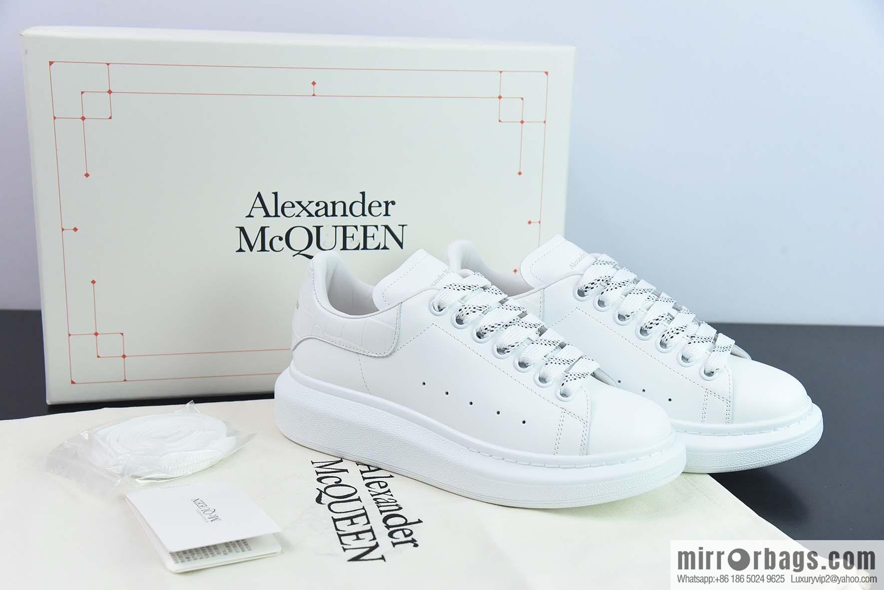 Alexander McQueen/Alexander McQueen, white shoes with thick soles