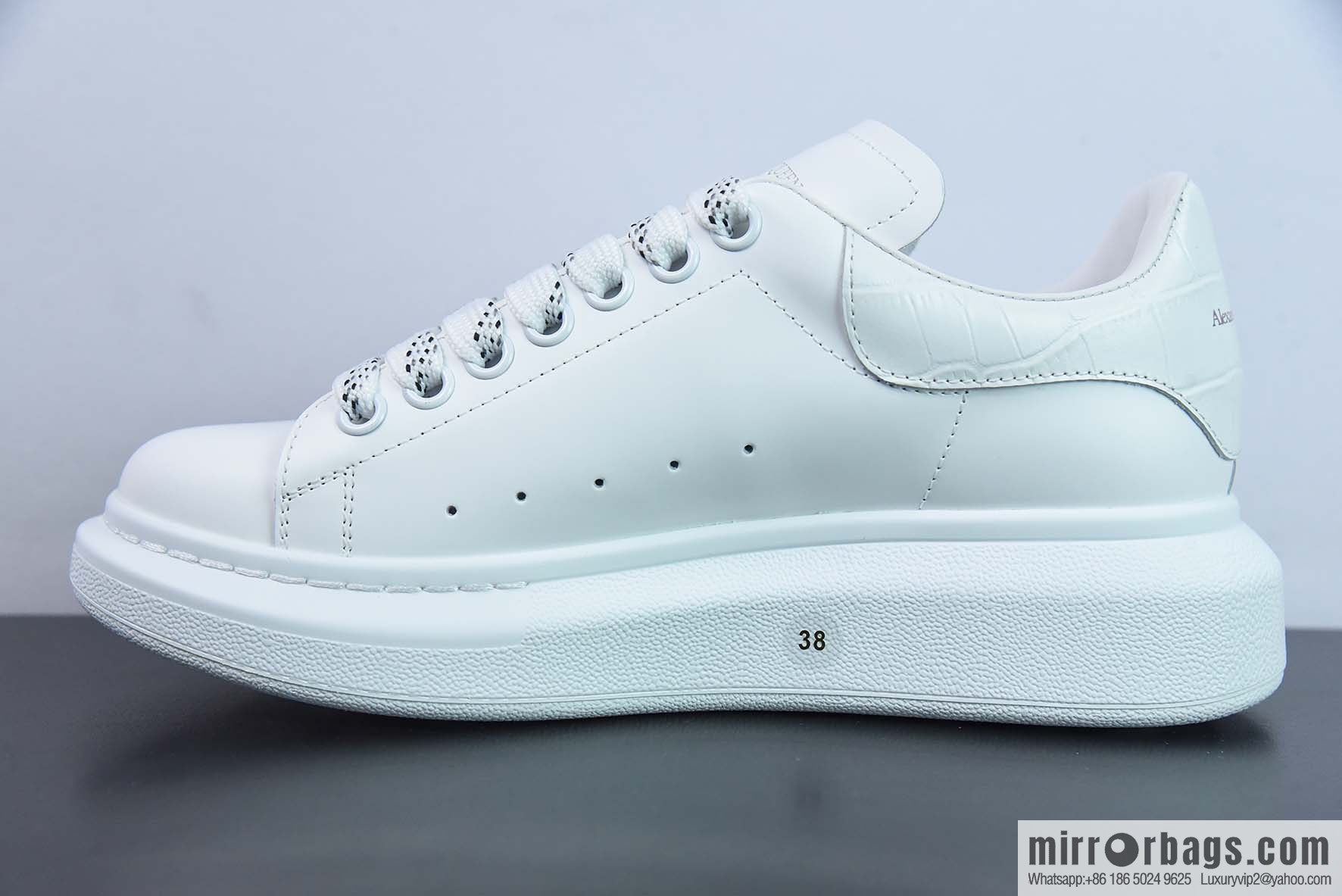 Alexander McQueen/Alexander McQueen, white shoes with thick soles