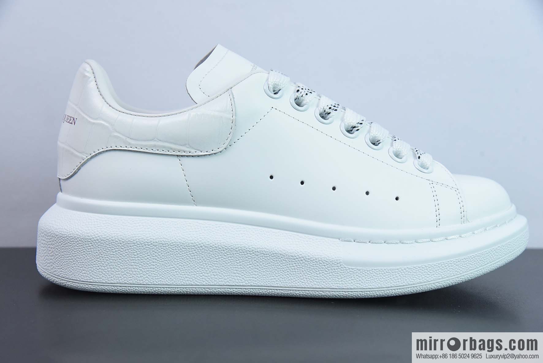 Alexander McQueen/Alexander McQueen, white shoes with thick soles