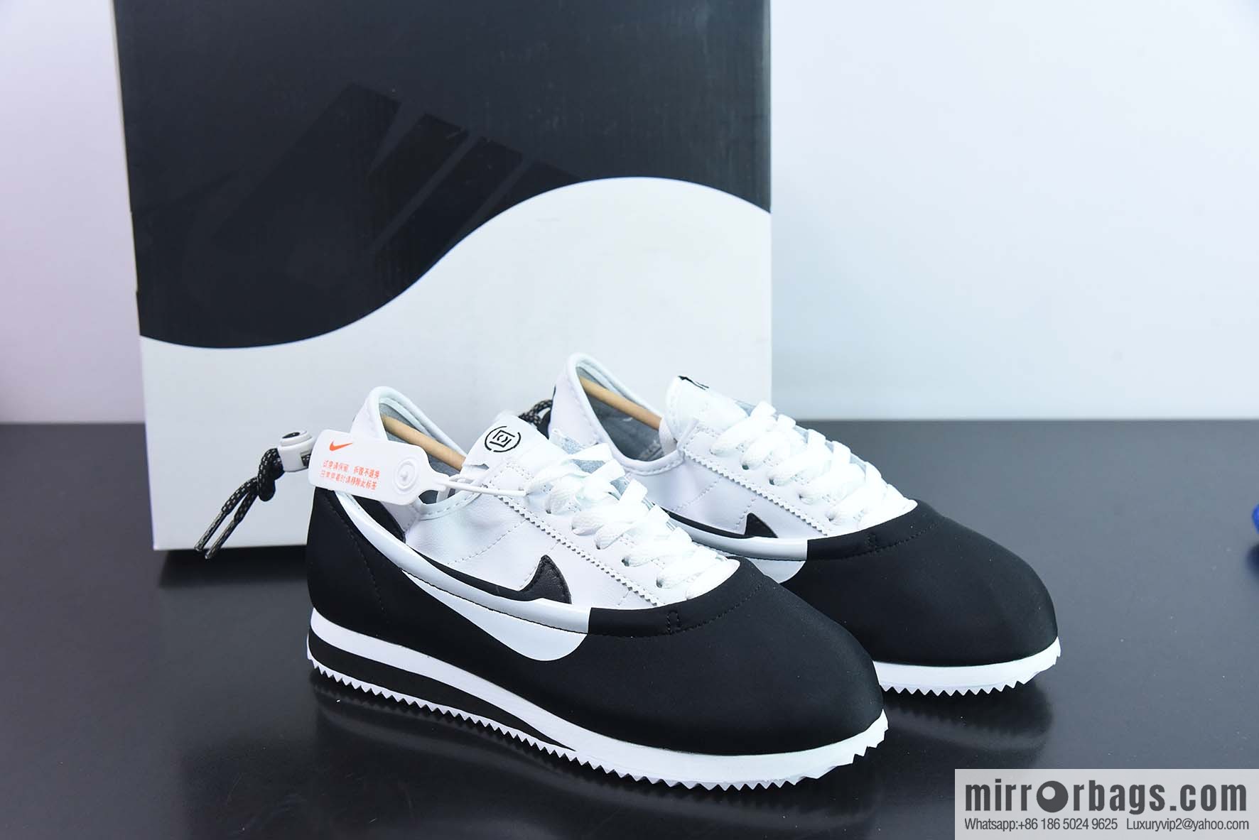 NK Clotez 3-in-1, Tai Chi Yin and Yang, Removable Trend Vintage Running Kung Fu Shoes, Joint White Blue Red DZ3239-002
