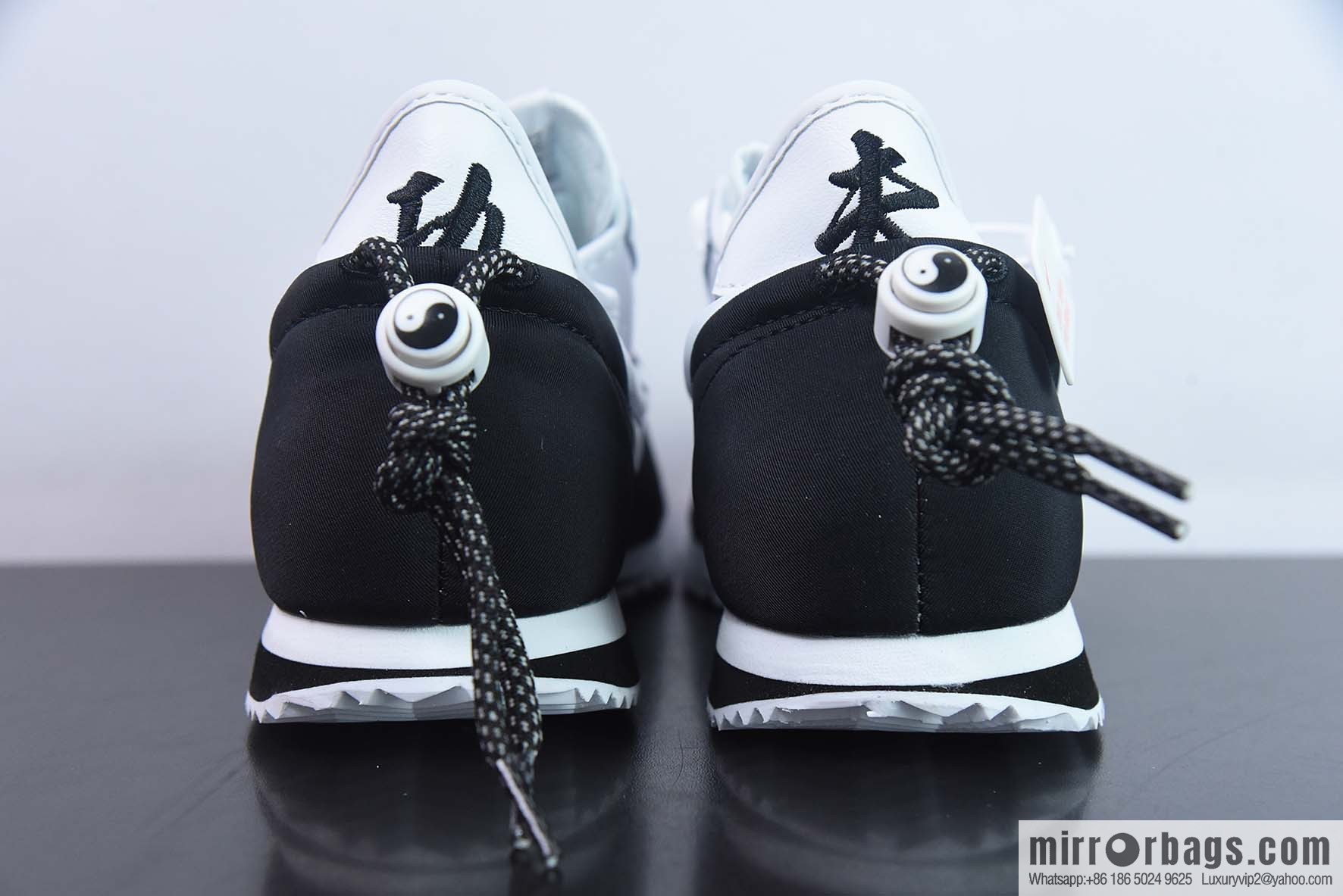 NK Clotez 3-in-1, Tai Chi Yin and Yang, Removable Trend Vintage Running Kung Fu Shoes, Joint White Blue Red DZ3239-002