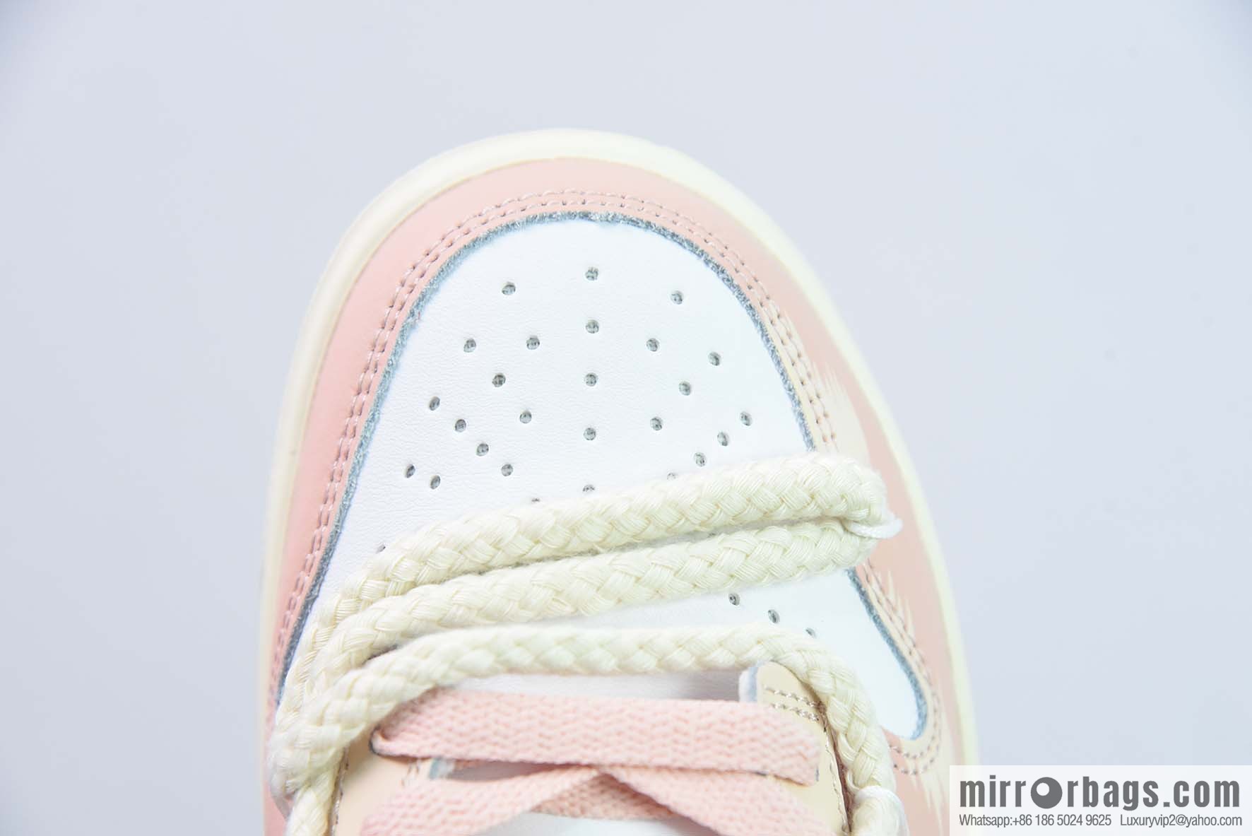 NK SB Dunk Low deconstruction drawstring low top, white pink graffiti printed item number: DD1503 121