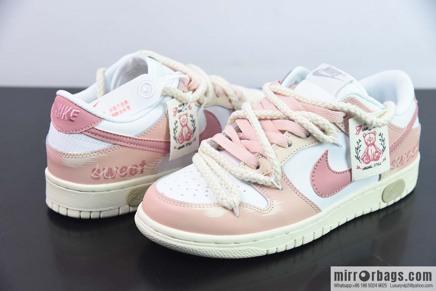 NK SB Dunk Low deconstruction drawstring low top, white pink graffiti printed item number: DD1503 121