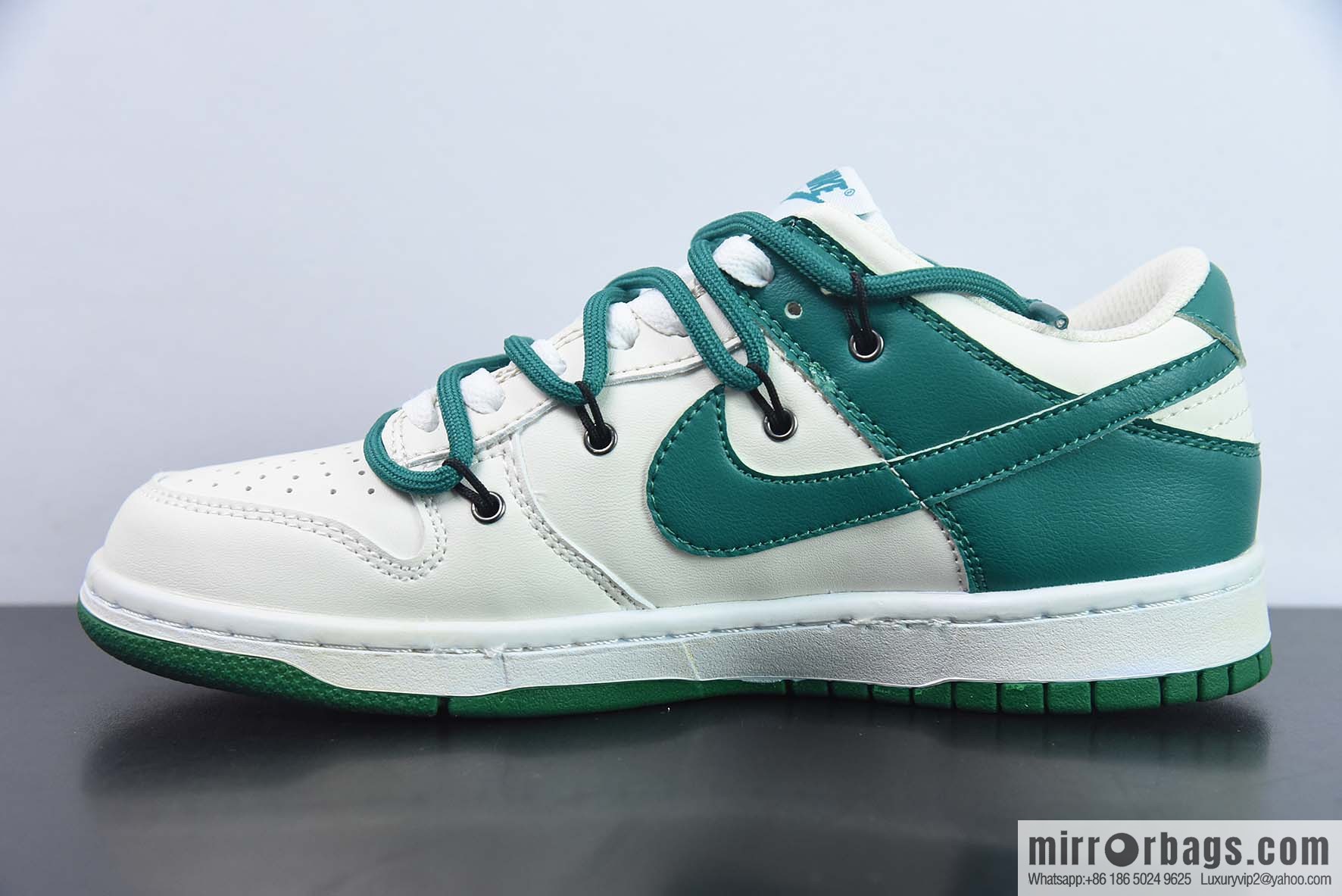 NK SB Dunk Low deconstruction drawstring low-top white and green smiley face patch printed item number: DD1503 112-32
