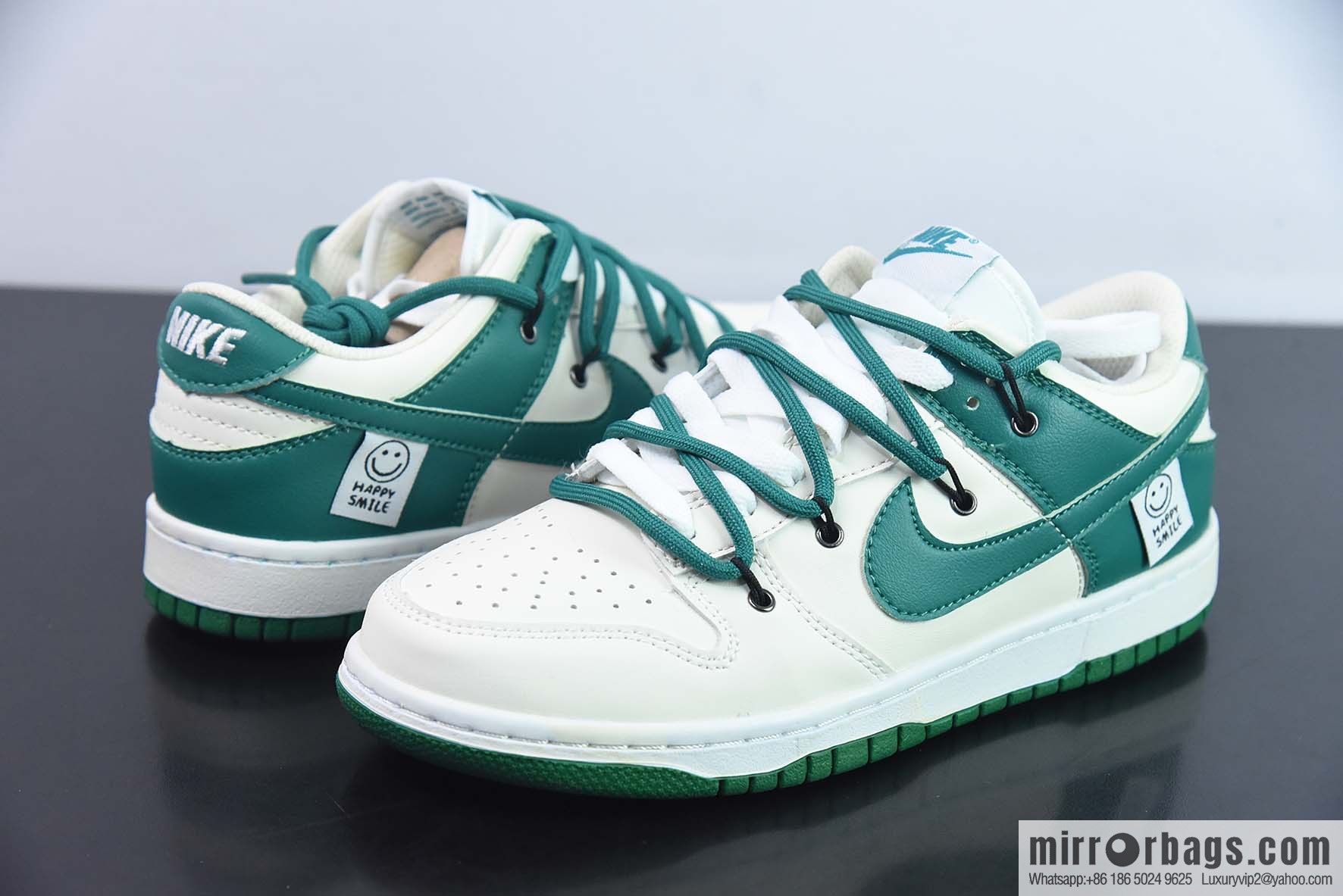 NK SB Dunk Low deconstruction drawstring low-top white and green smiley face patch printed item number: DD1503 112-32