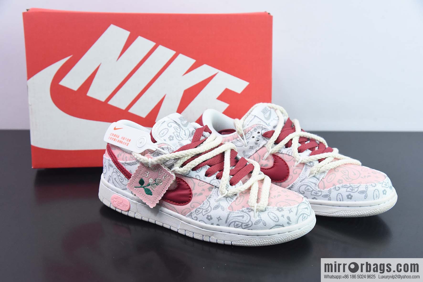 NK SB Dunk Low deconstruction drawstring low-top, white pink waist printed item number: DJ9955-100