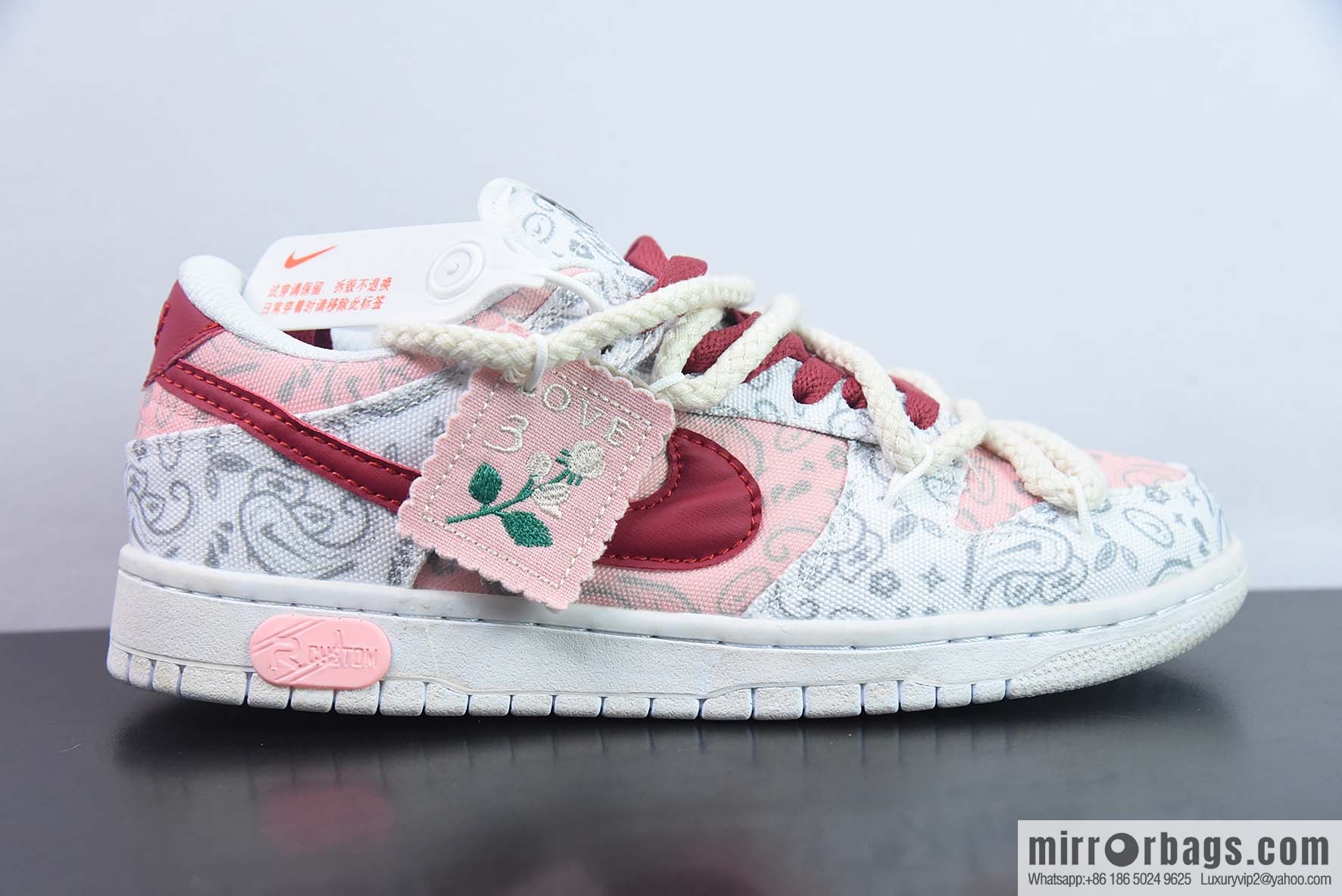 NK SB Dunk Low deconstruction drawstring low-top, white pink waist printed item number: DJ9955-100