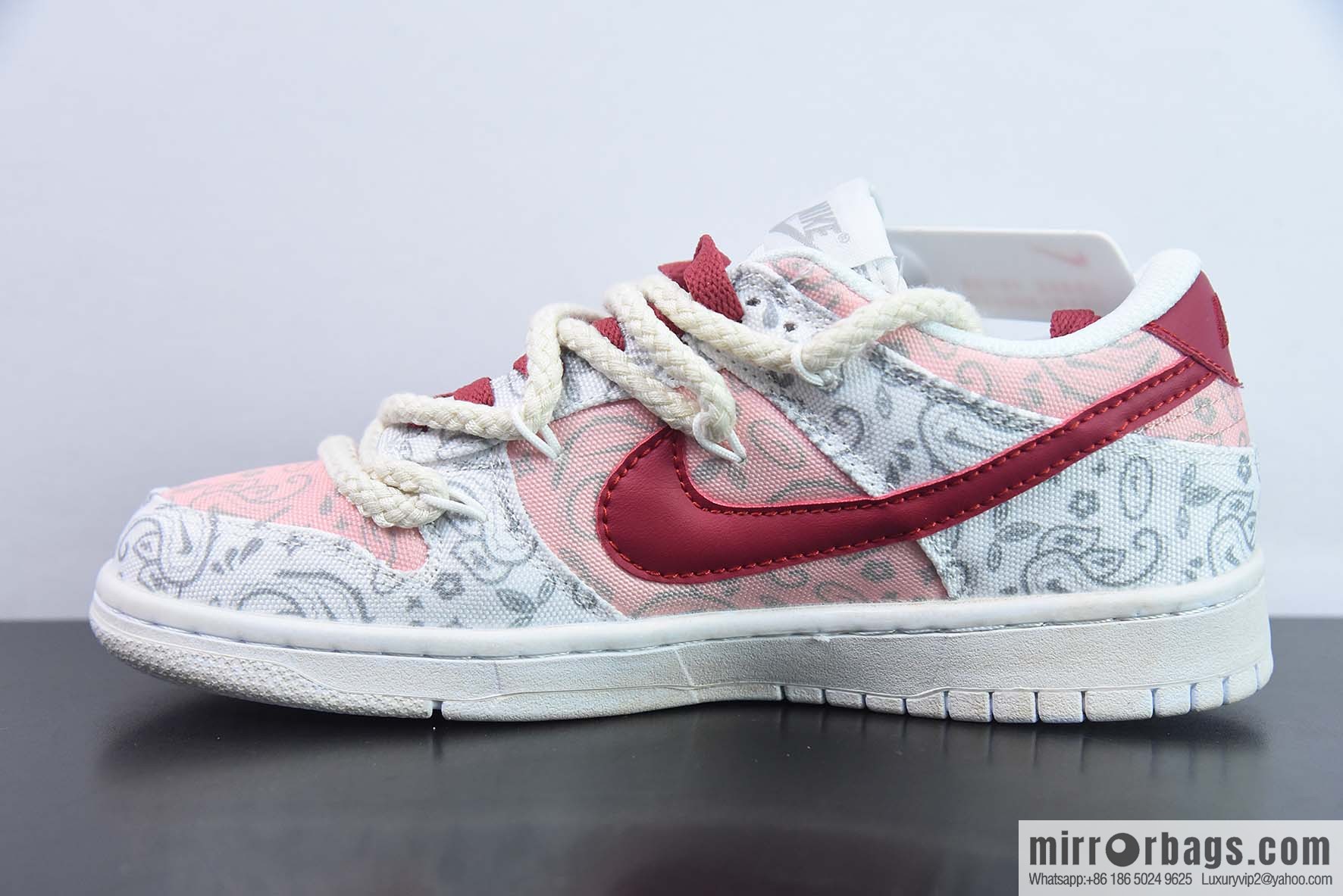 NK SB Dunk Low deconstruction drawstring low-top, white pink waist printed item number: DJ9955-100