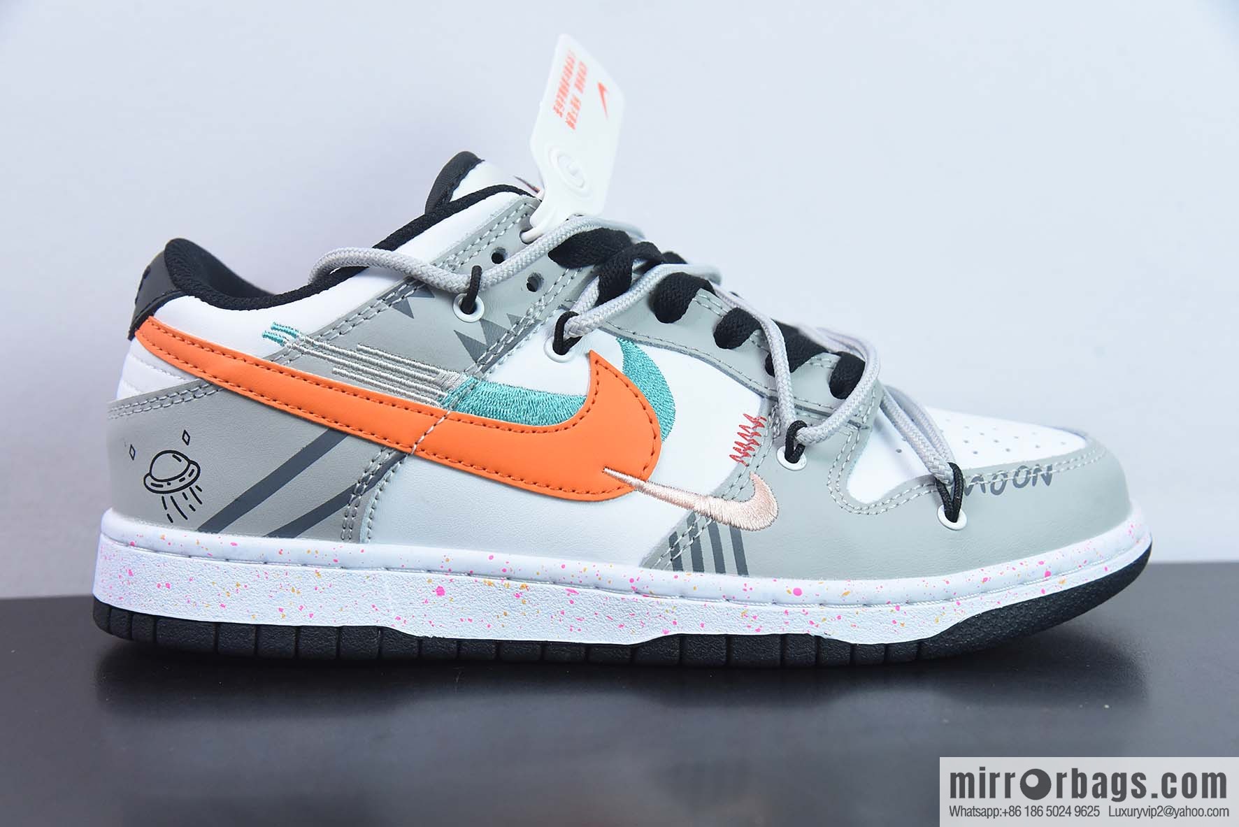 NK SB Dunk Low deconstruction drawstring strap low-top skate shoes item number: FD4623 131-9