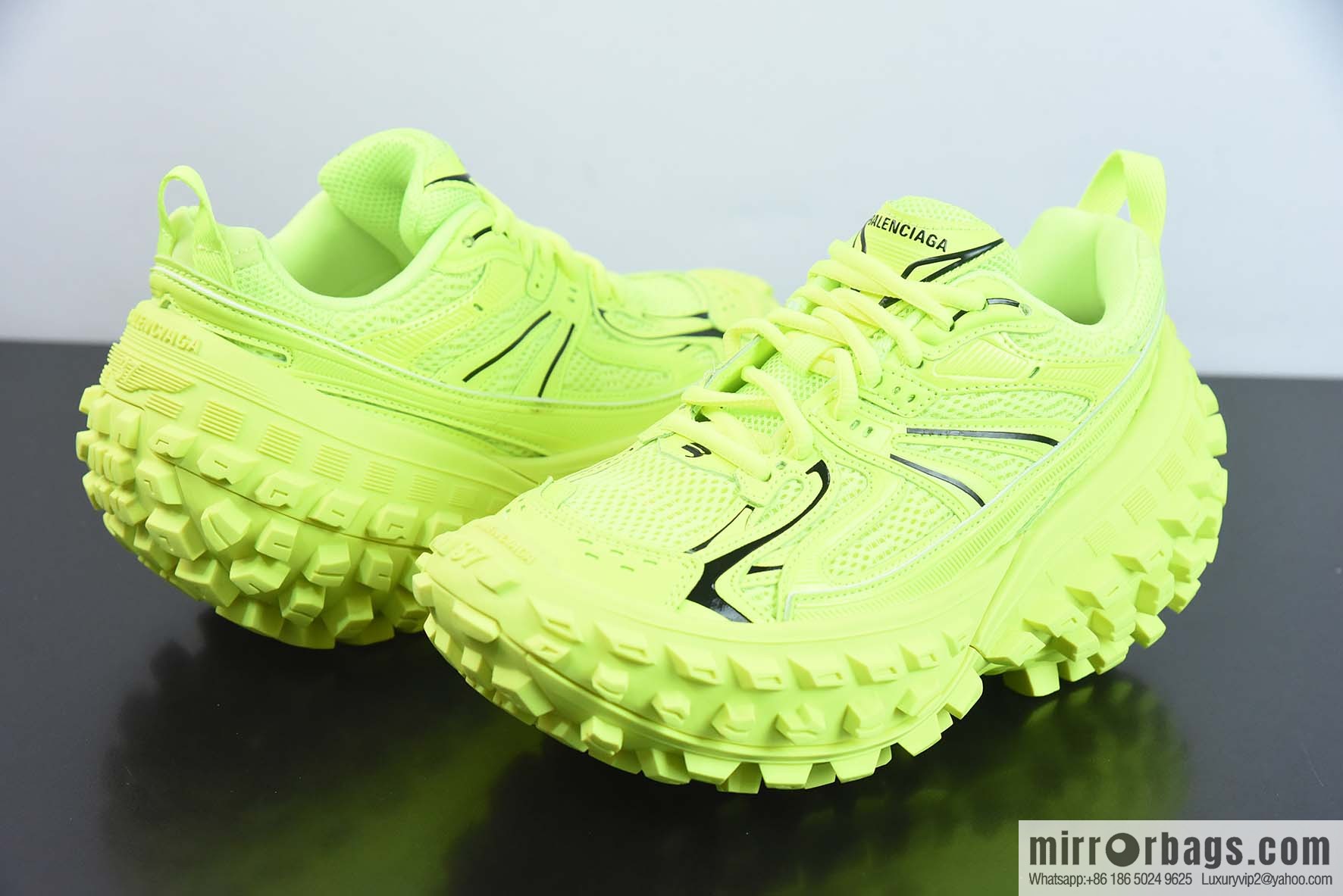 Balenciaga, Tire BALENCIAGA Defender Rubber Platform Sneakers Series Low Top