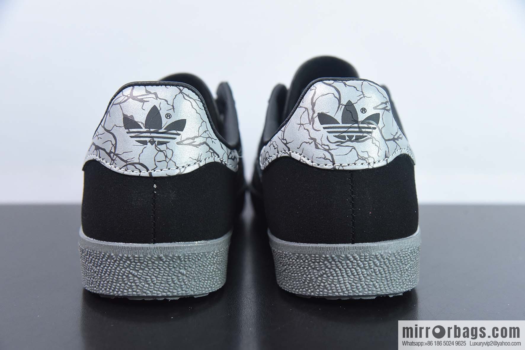 Adidas Originals Gazelle Glazing Antelope Series Classic Board Shoes GAZELLE Clover, Printed Pattern, Item Number: GZ2753