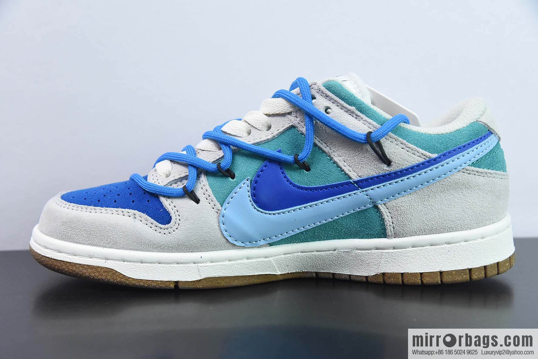 Nike Dunk Low SB low-top skate shoes/gray-blue double-hook strap, customized version, item number: DD9457-100-88