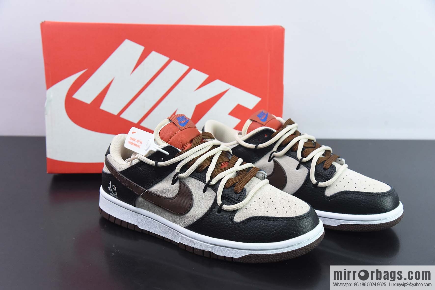 Nike Dunk Low SB low-top skate shoes/gray-black suede, straps, custom version