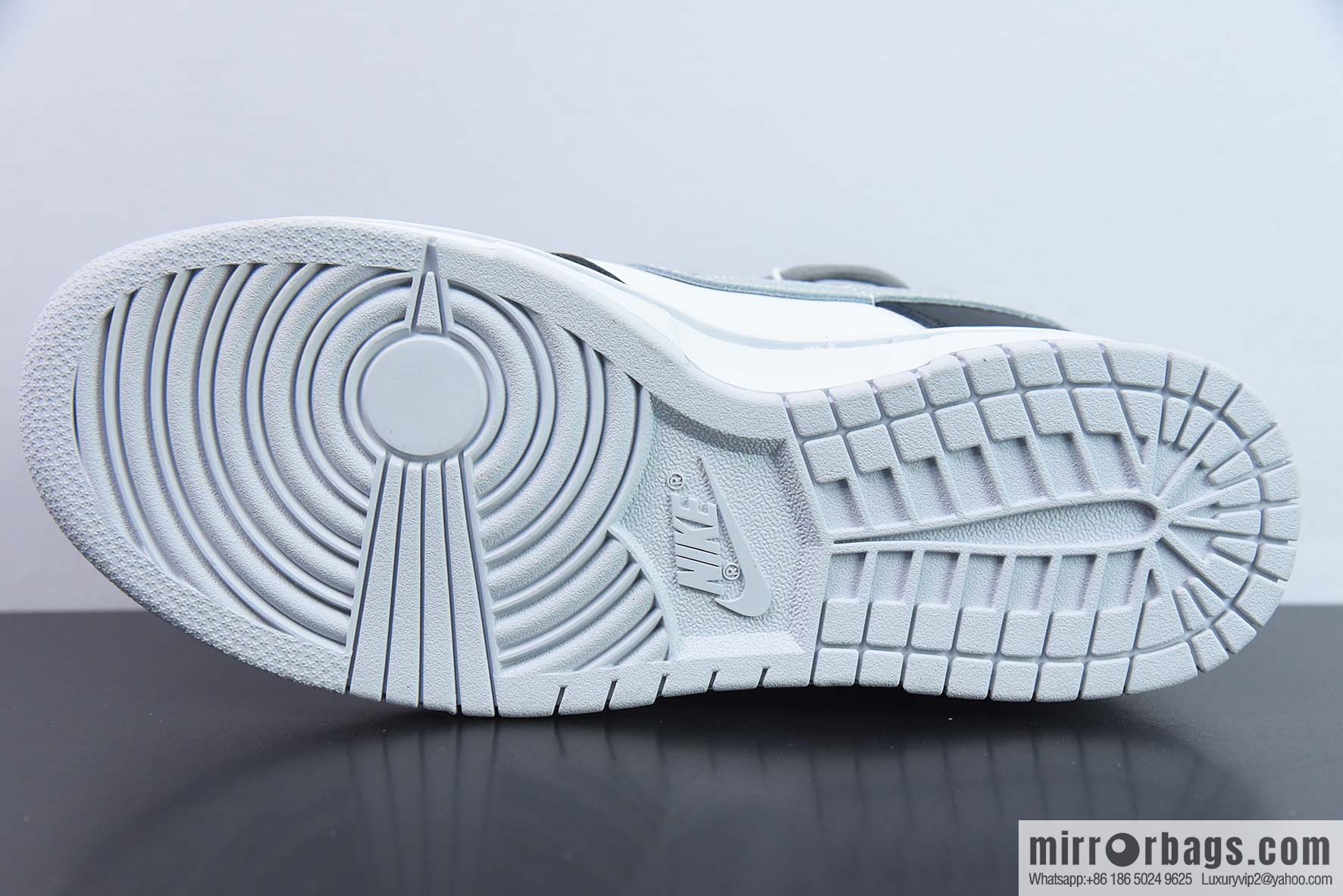 Nike Dunk Low SB low-top skate shoes/white gray black, straps, customized version