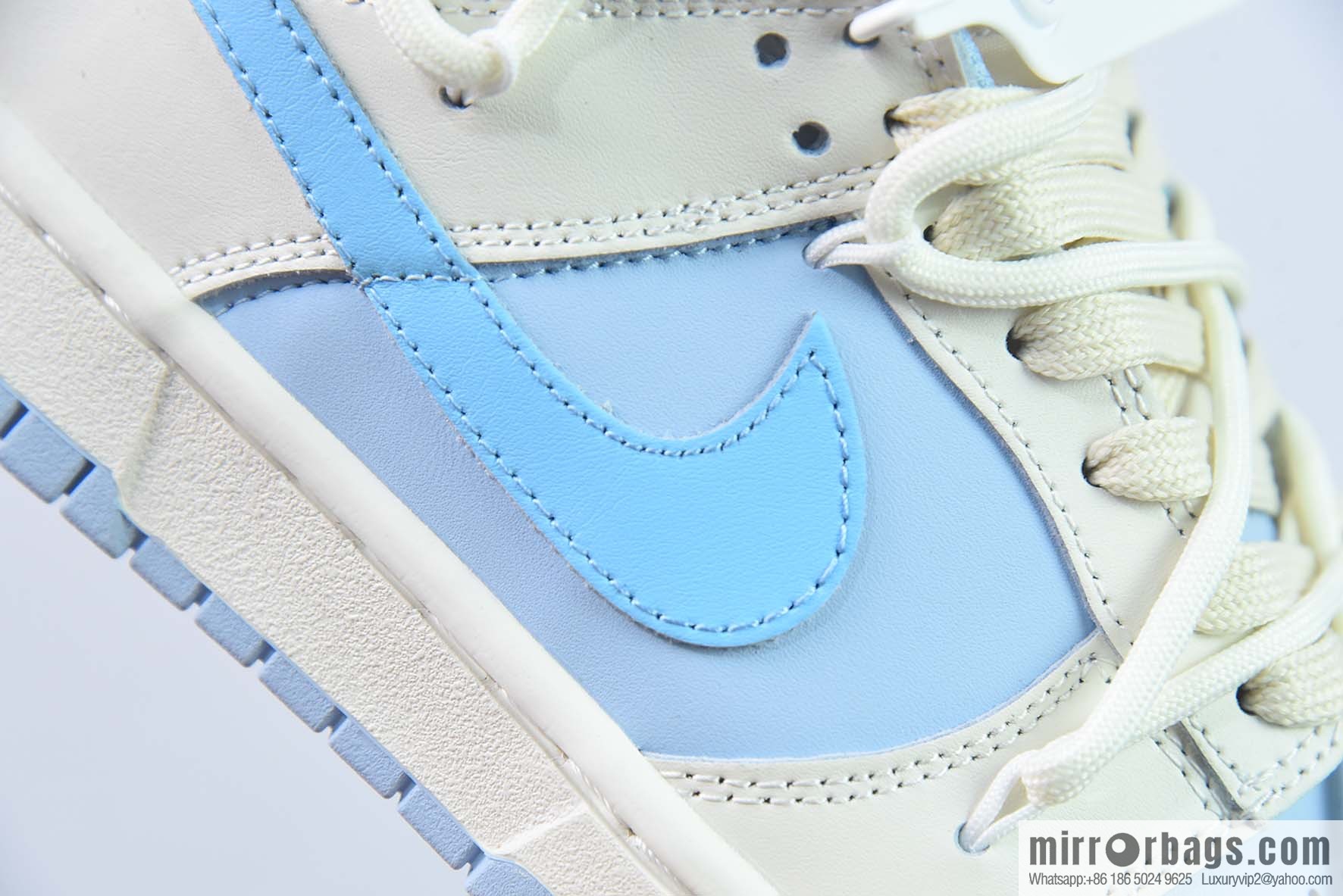 Nike Dunk Low SB low-top skate shoes/milk white and blue, straps, customized version