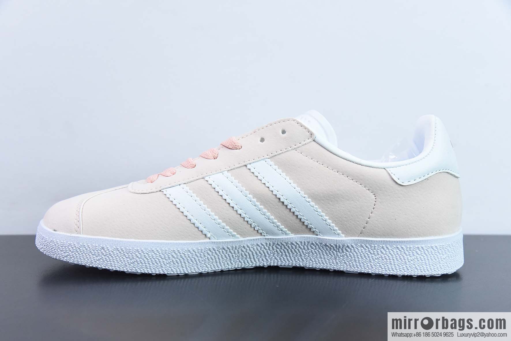 Adidas Originals Gazelle lightweight low-top Vintage versatile casual sports shoes, clover, gold character GAZELLE Item number: BB5472