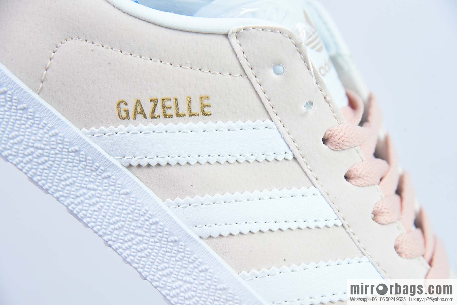 Adidas Originals Gazelle lightweight low-top Vintage versatile casual sports shoes, clover, gold character GAZELLE Item number: BB5472