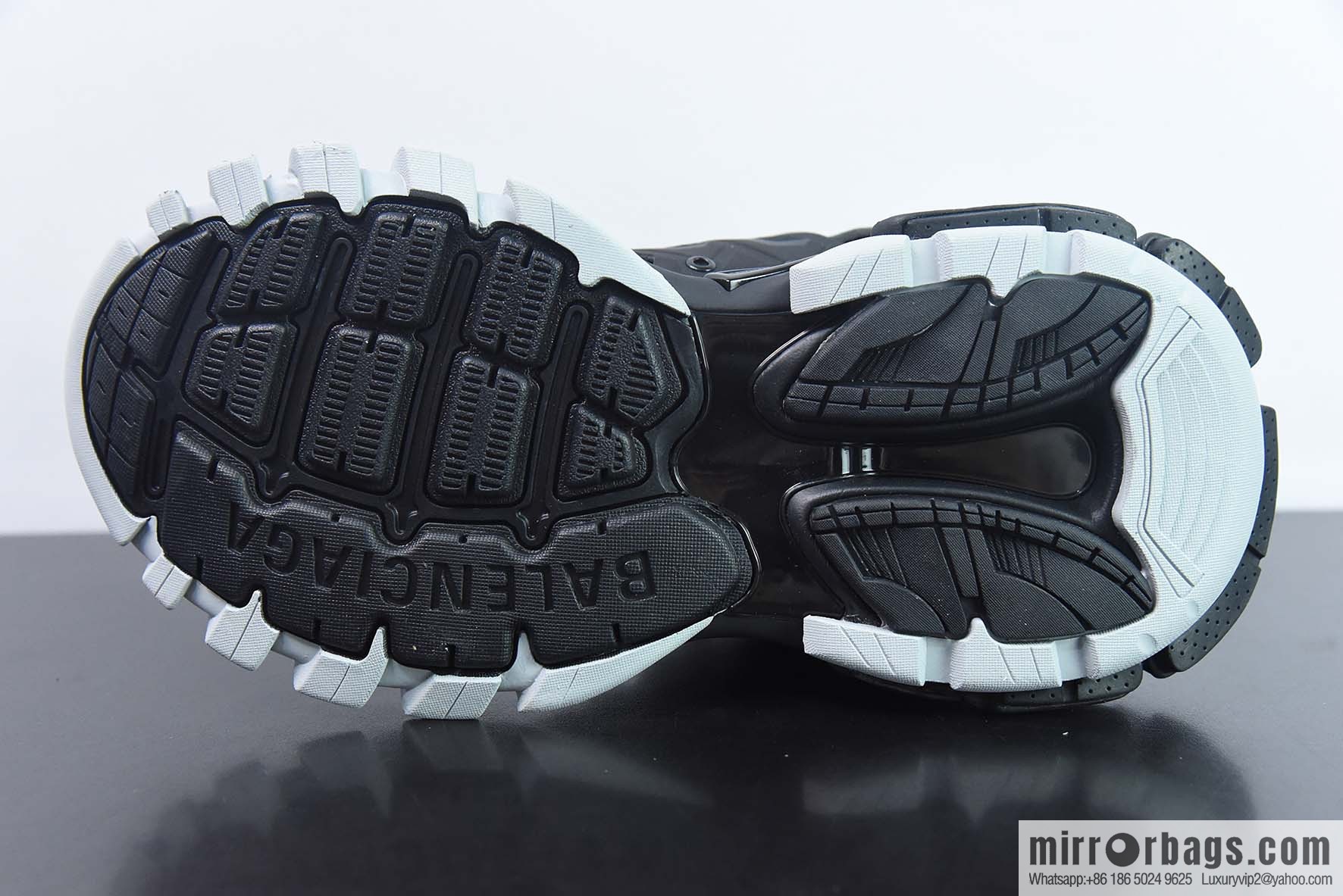 Balenciaga 3.0 third-generation outdoor concept shoes