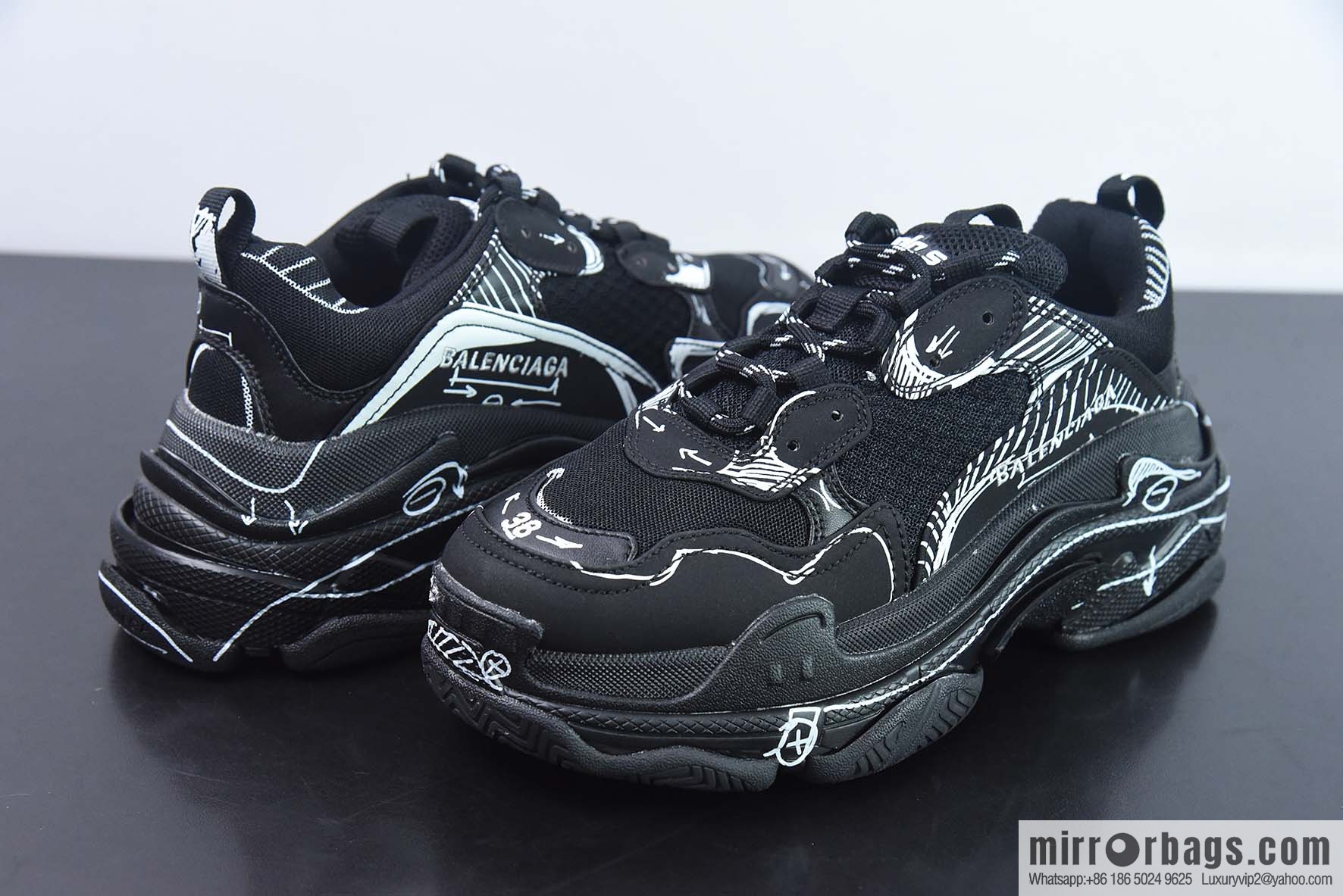 Balenciaga, joint model, graffiti printed generation 1.0 Balenciaga Triple S sneakers