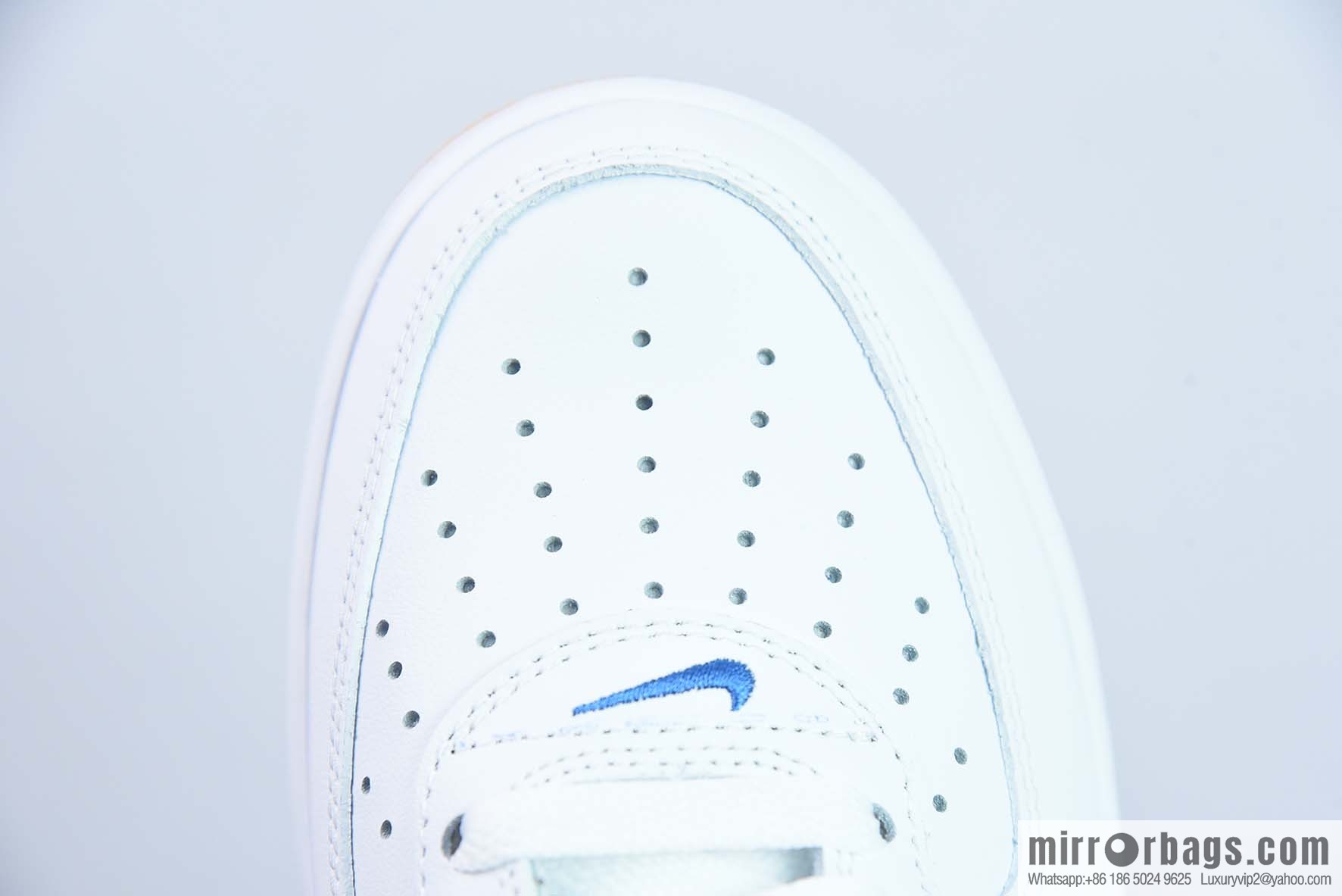 Air Force 1 '07 Low Air Force One, white and blue raw rubber, item number: DJ3911-101